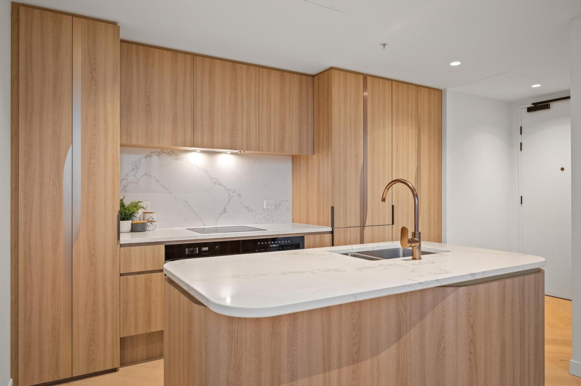 Stupendous Cbd & Garden Views - 2bdr 2 Bth With Free Parking * Melbourne
