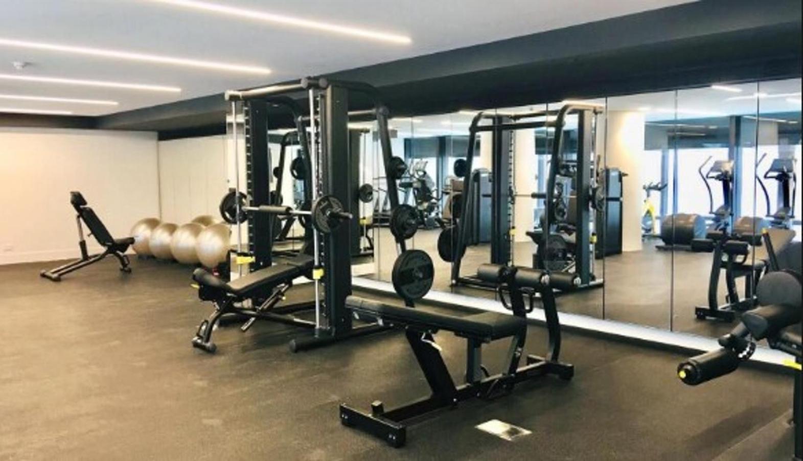 Apartment Absolute Luxury 1br Mq Poolgym *