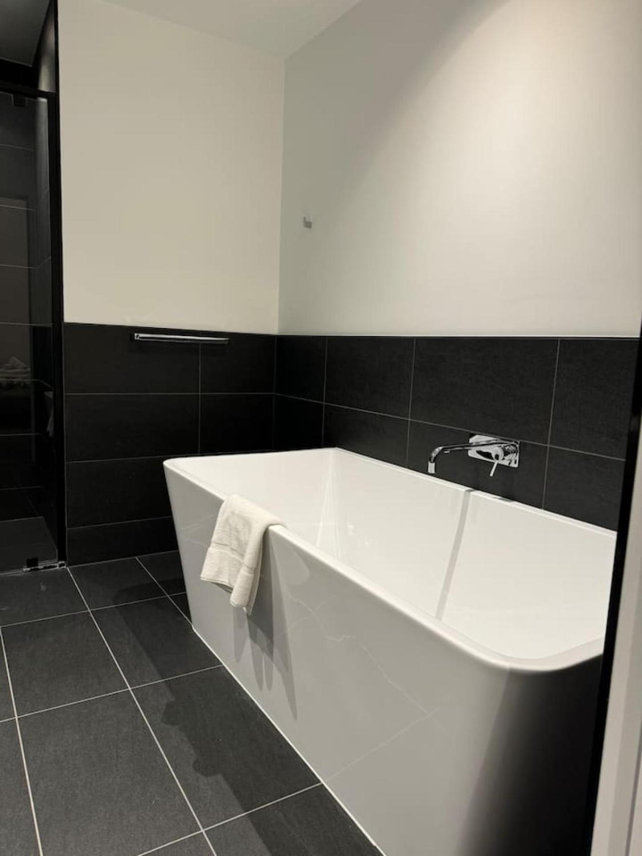 Stunning Highlevel 2br At Wsp * Melbourne