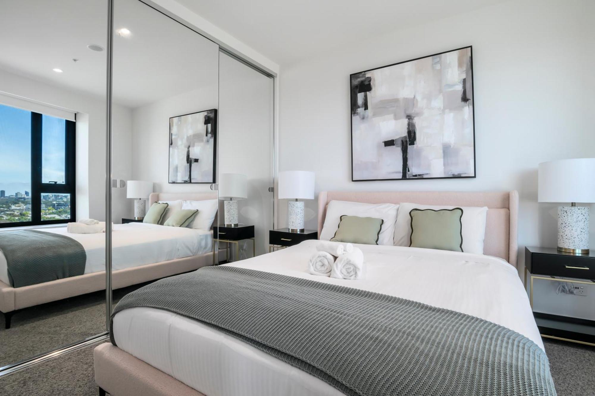 Bright And Modern 2br With Stunning Bay Views * Melbourne