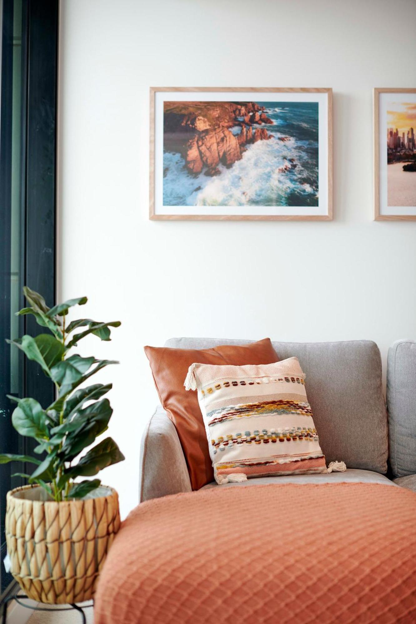 Apartment Stylishly Designed 2br In Southbank *