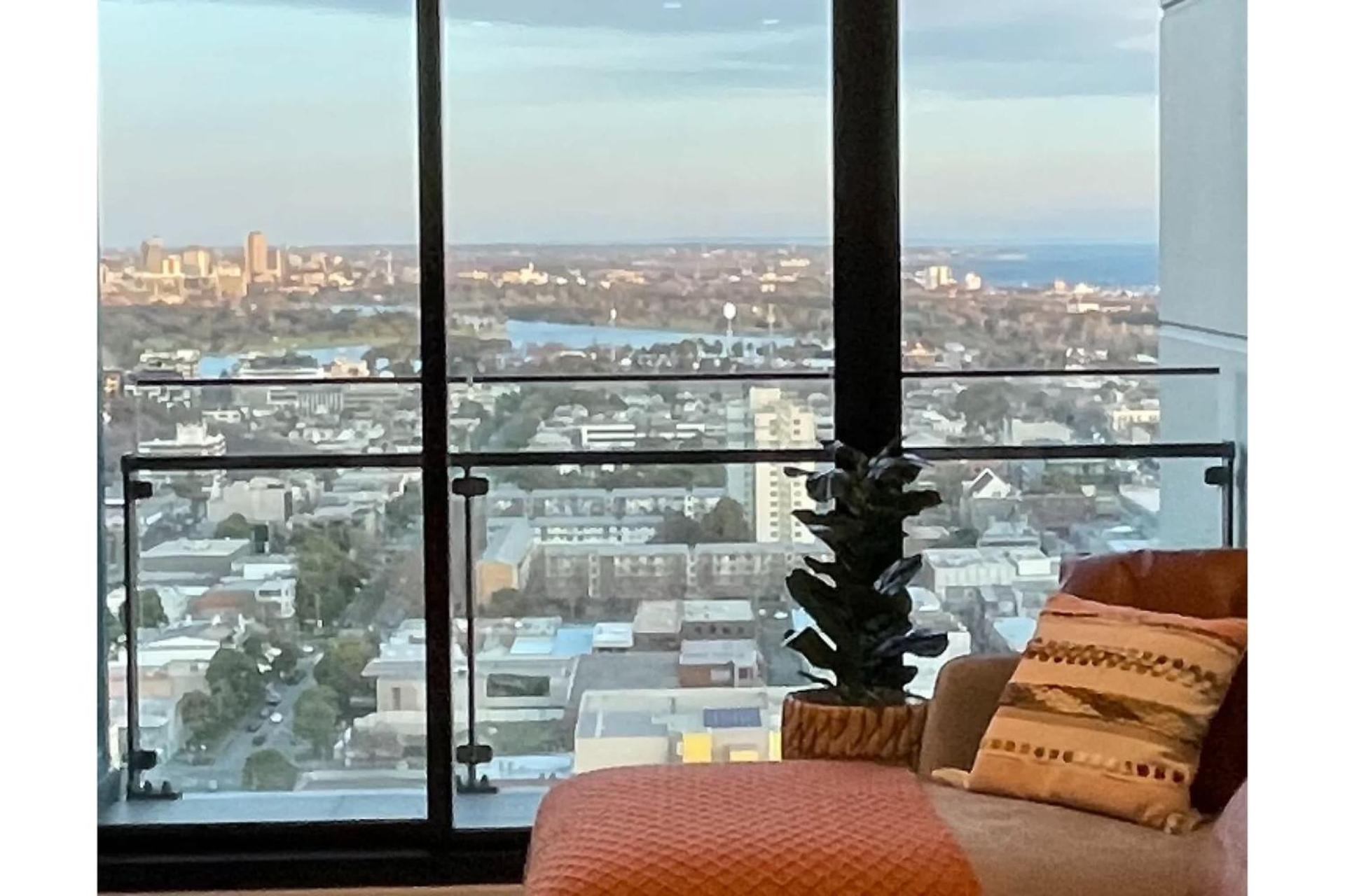 Stylishly Designed 2br In Southbank Apartment *