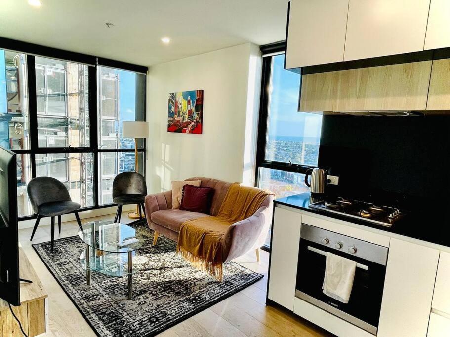 Apartment Stunning Steps Away From Crown With Free Parking Melbourne