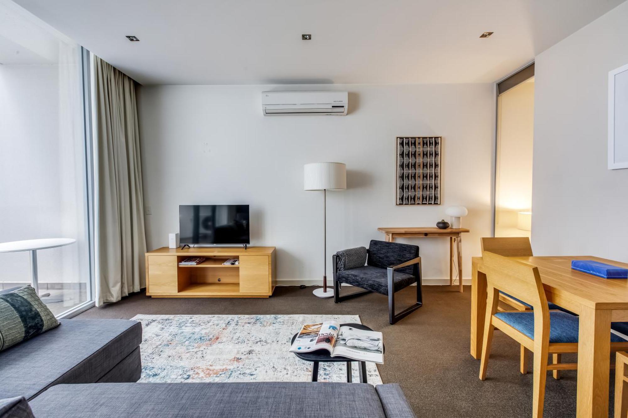 Modern Nomads South Yarra 1br Large Outdoor Space Near Station * Melbourne