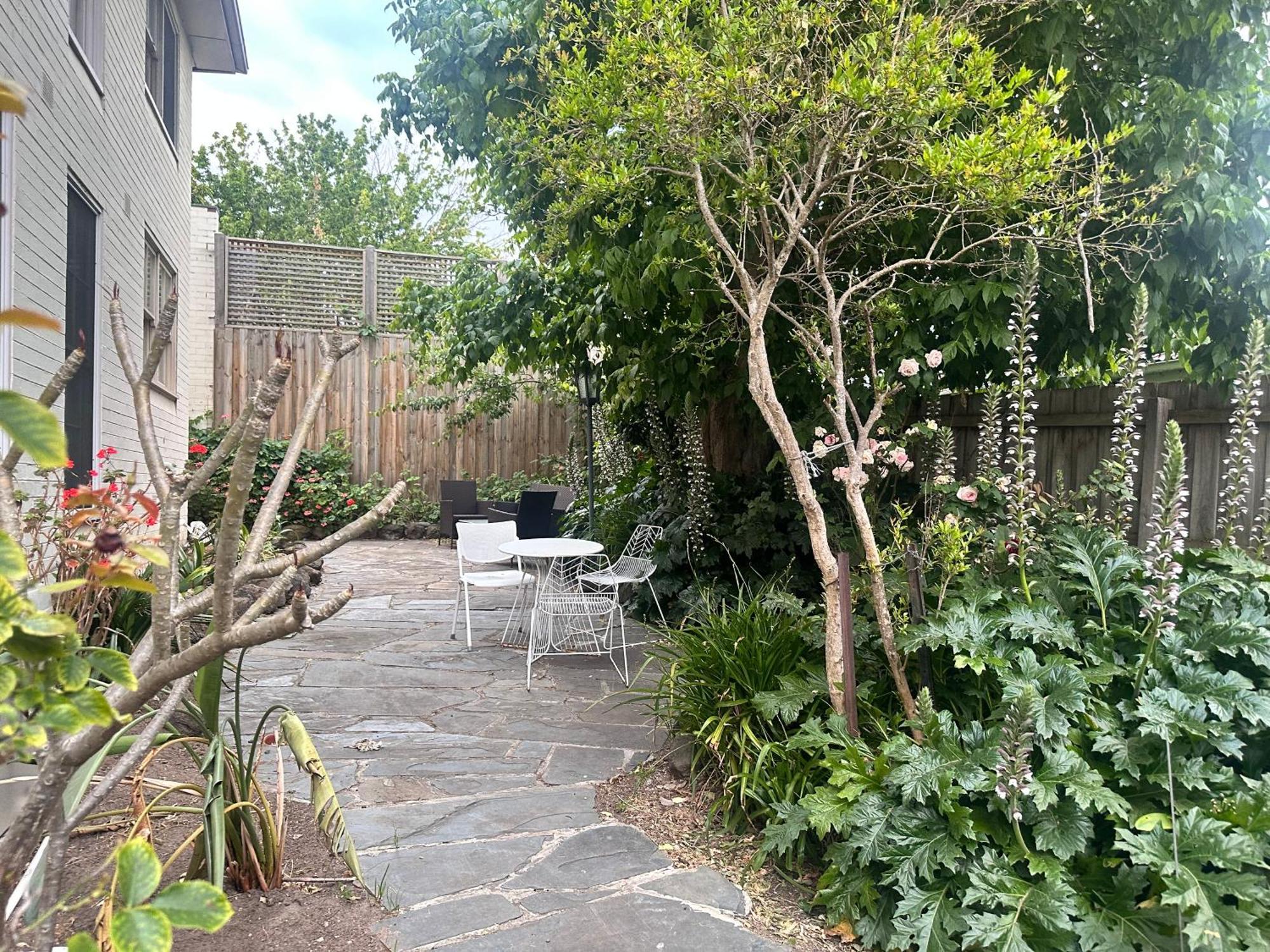 Royal Executive Living Toorak Whitehouse Corporate Estate Villa Melbourne