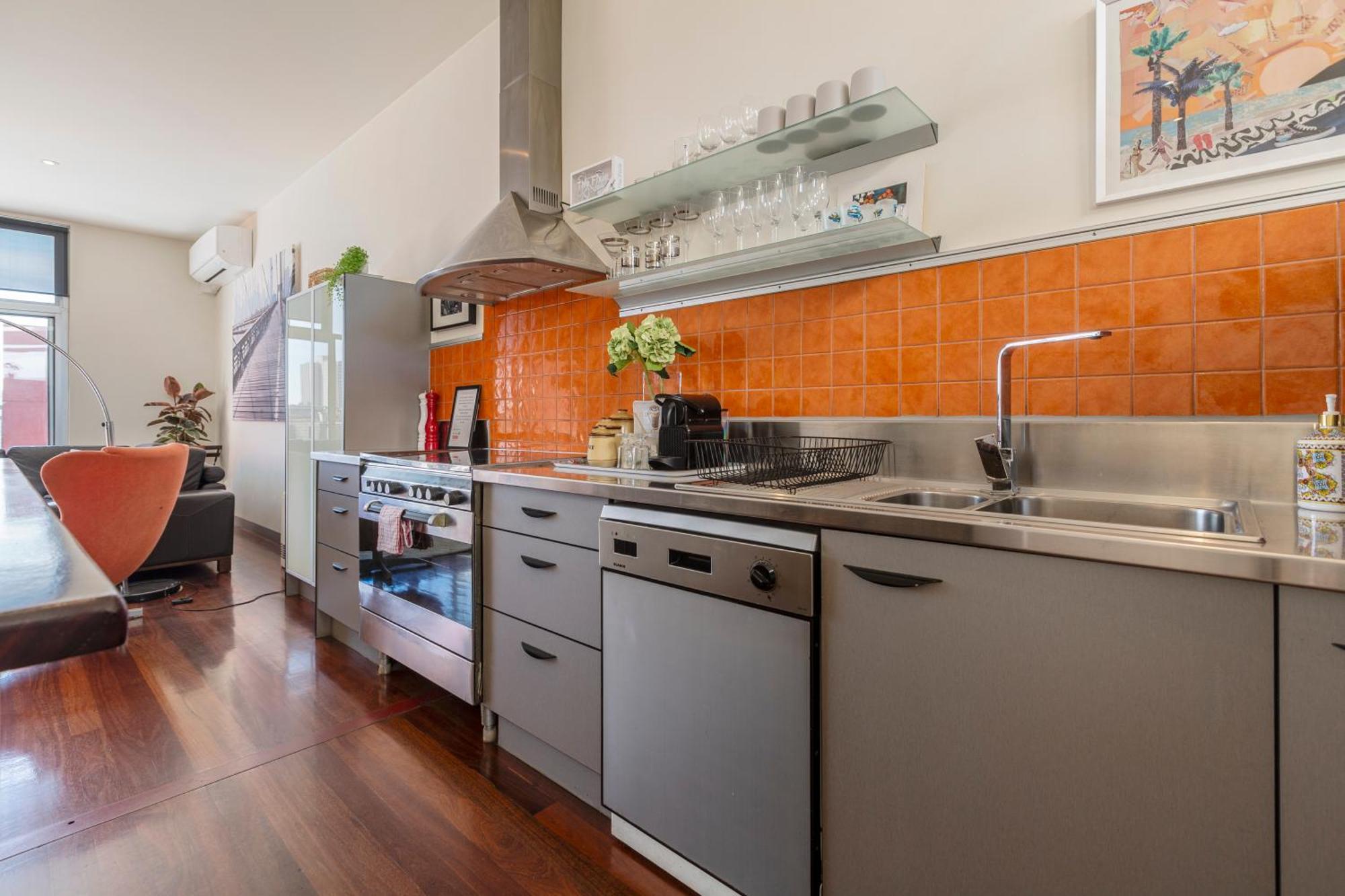 Fun&ky 260sqm Parking 2 Patios Wfh Wifi Cbd Views Apartment Melbourne