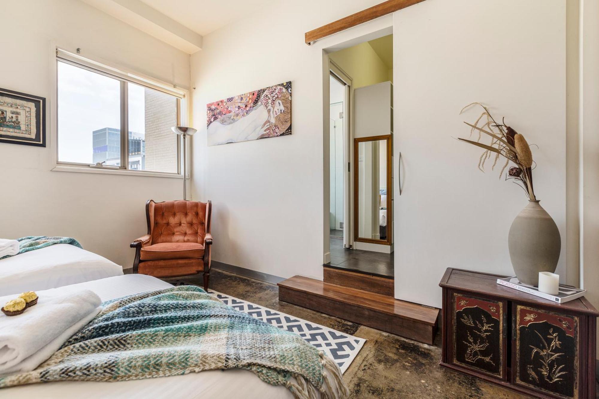 Fun&ky 260sqm Parking 2 Patios Wfh Wifi Cbd Views Apartment Melbourne