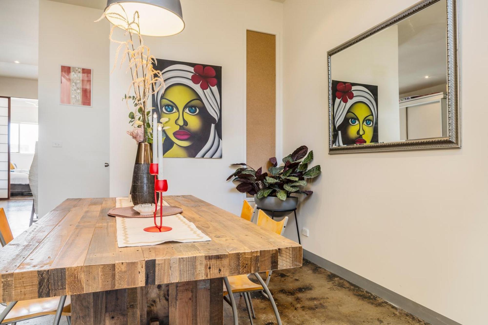 Fun&ky 260sqm Parking 2 Patios Wfh Wifi Cbd Views Apartment *