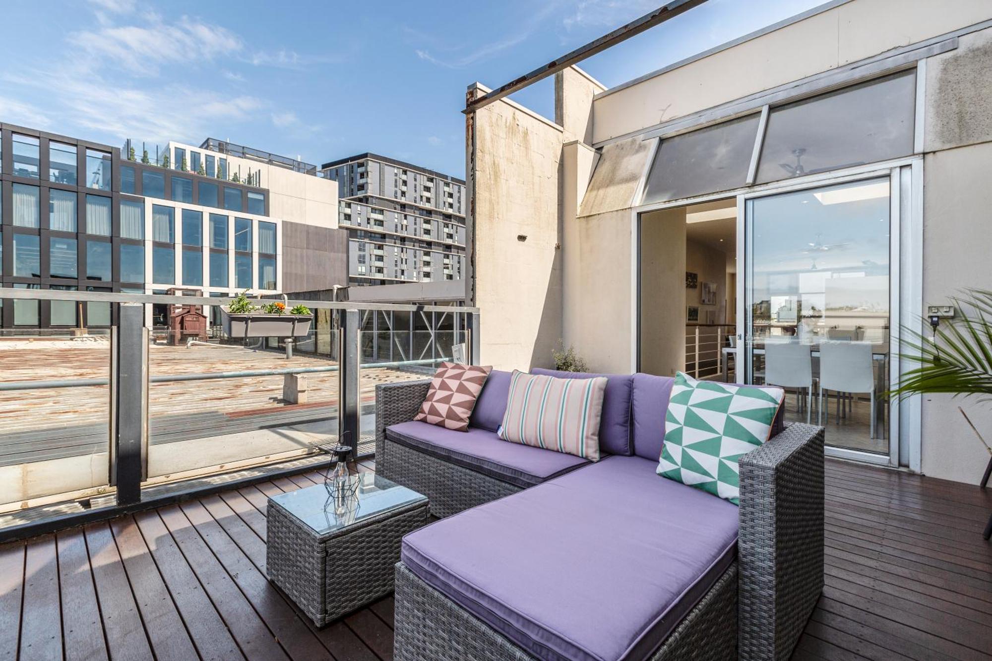 Apartment Fun&ky 260sqm Parking 2 Patios Wfh Wifi Cbd Views Melbourne