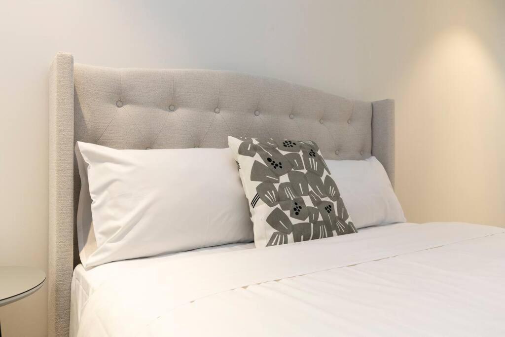Southbank 2 Bedroom With Free Parking * Melbourne