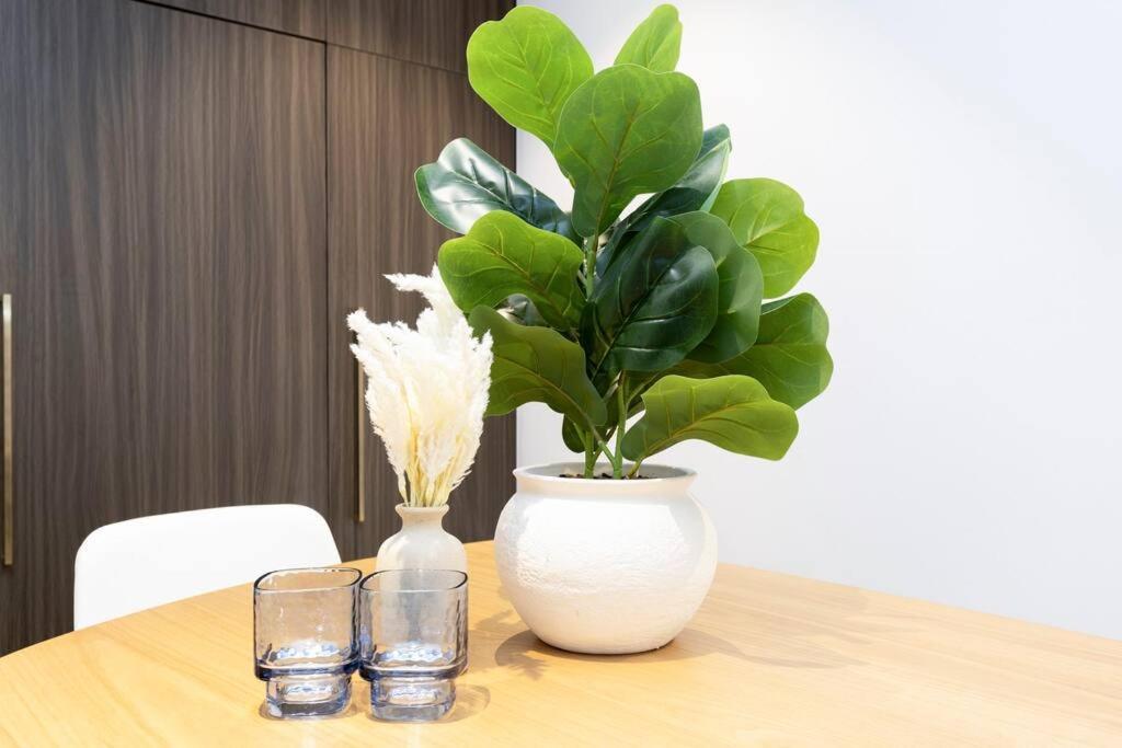 Apartment Southbank 2 Bedroom With Free Parking *