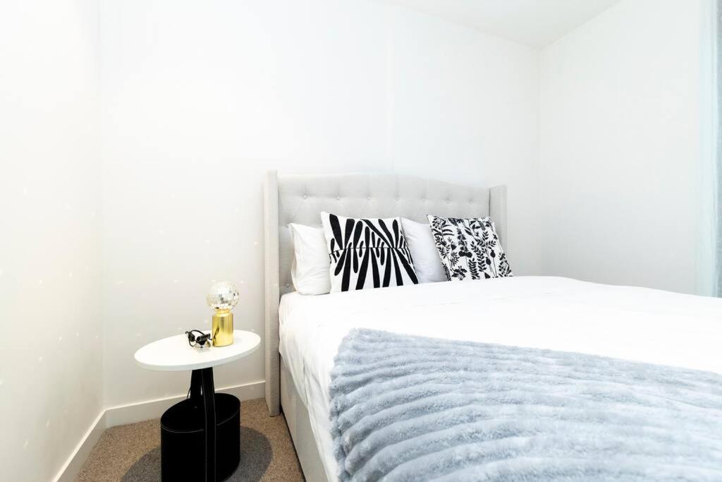 Southbank 2 Bedroom With Free Parking Apartment *