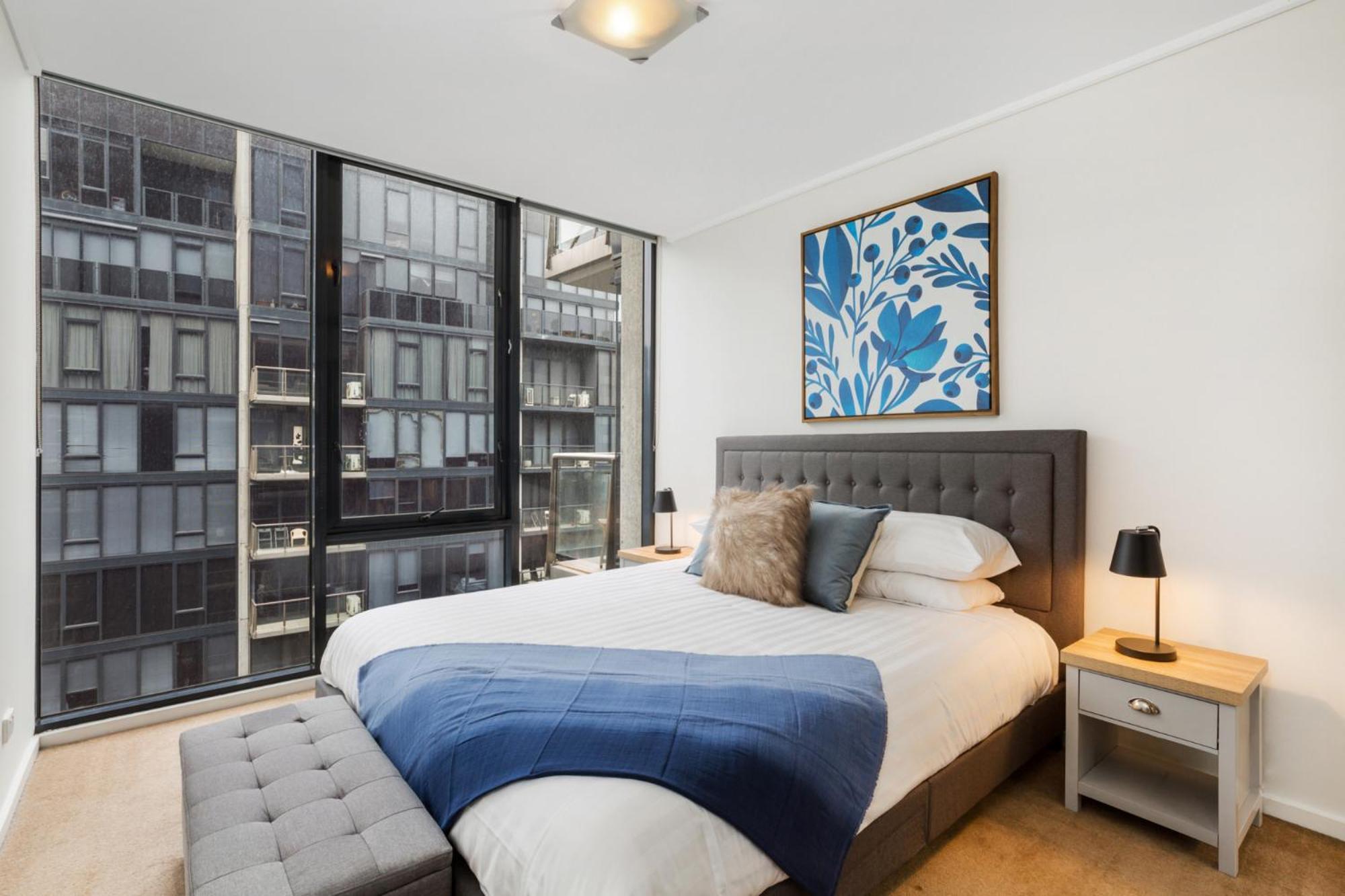 Luxe 2-bed With River Views Near Casino Melbourne