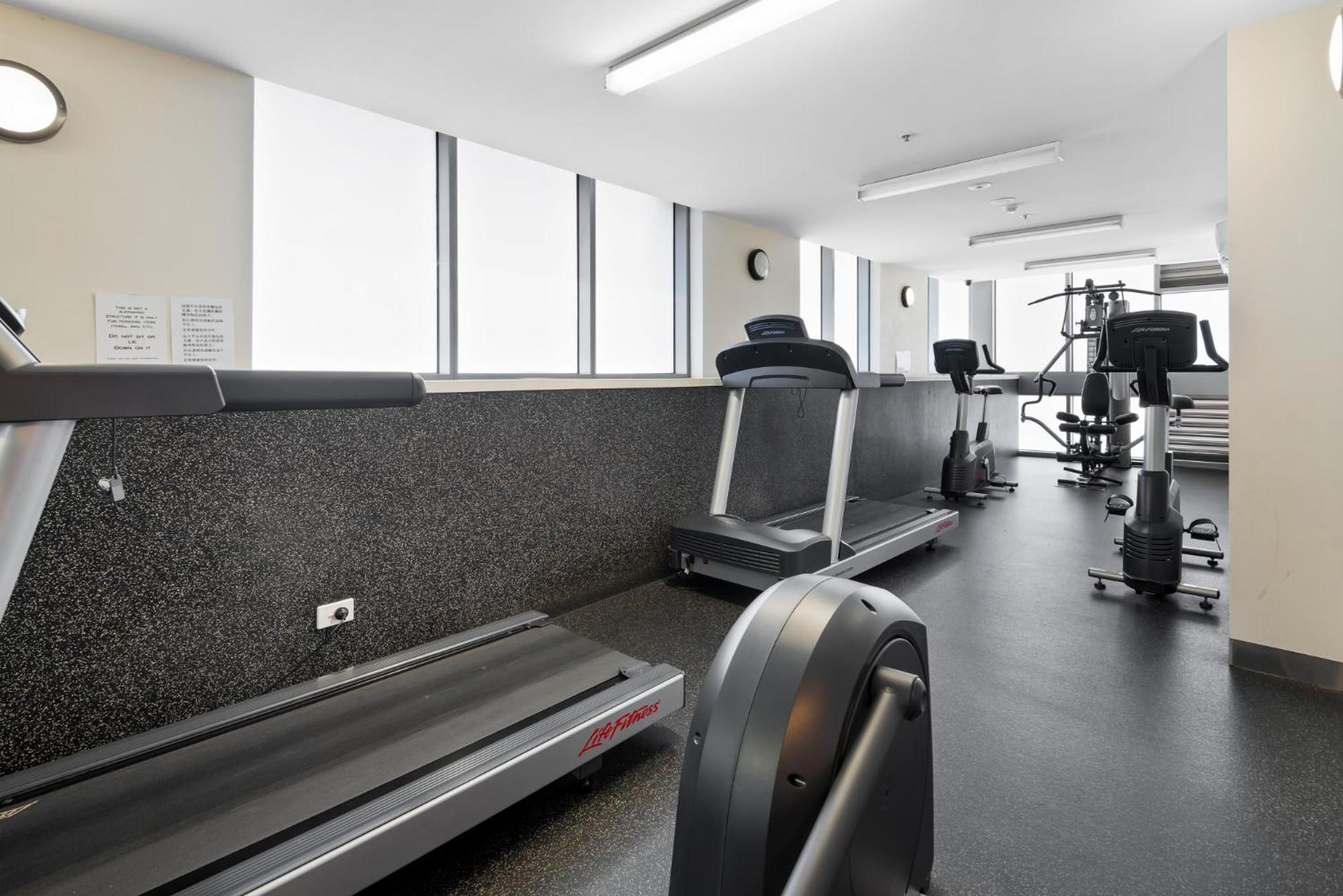 Apartment Modern Convenience With Great Amenities
