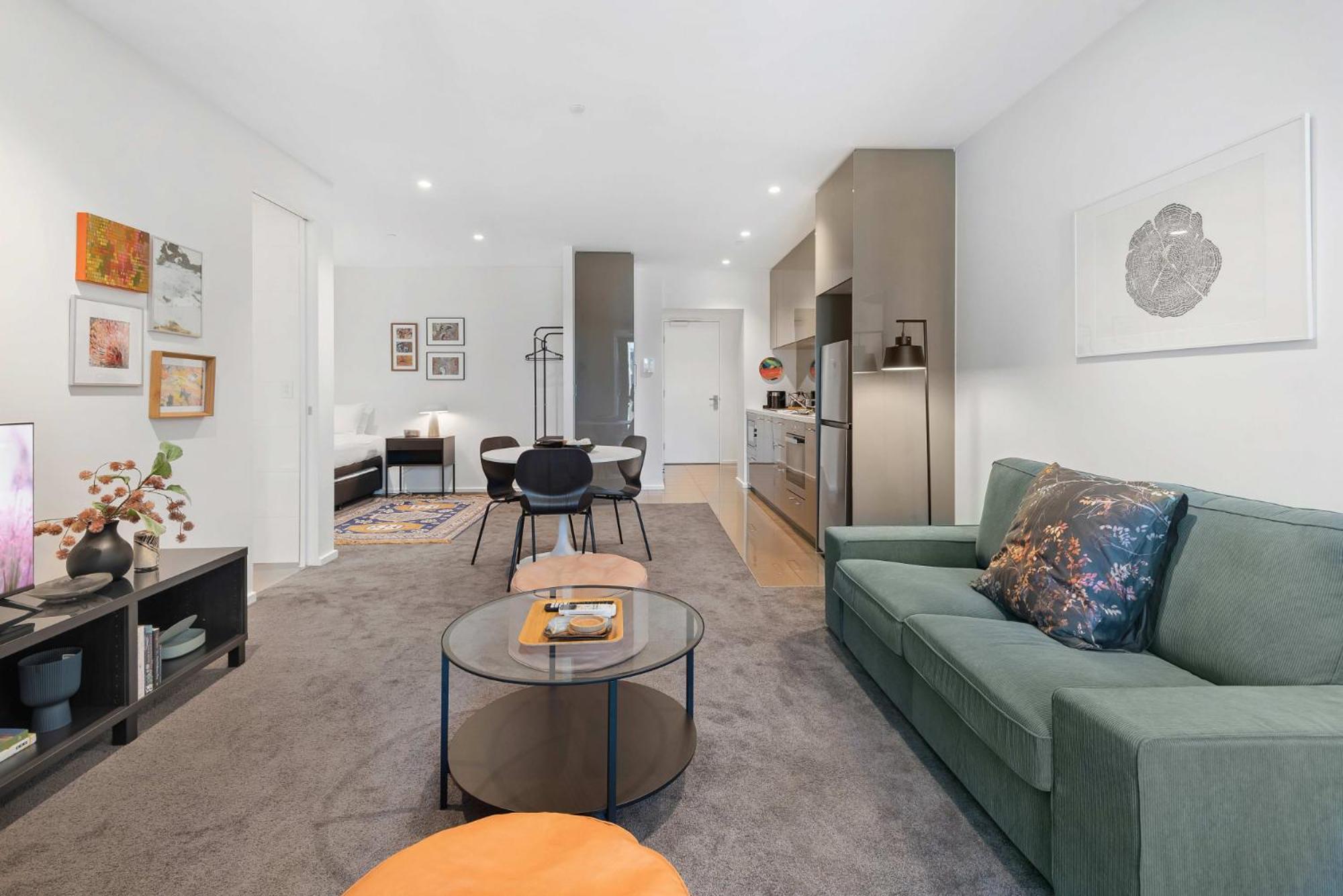 Chic In Melbournes Heart Apartment Melbourne