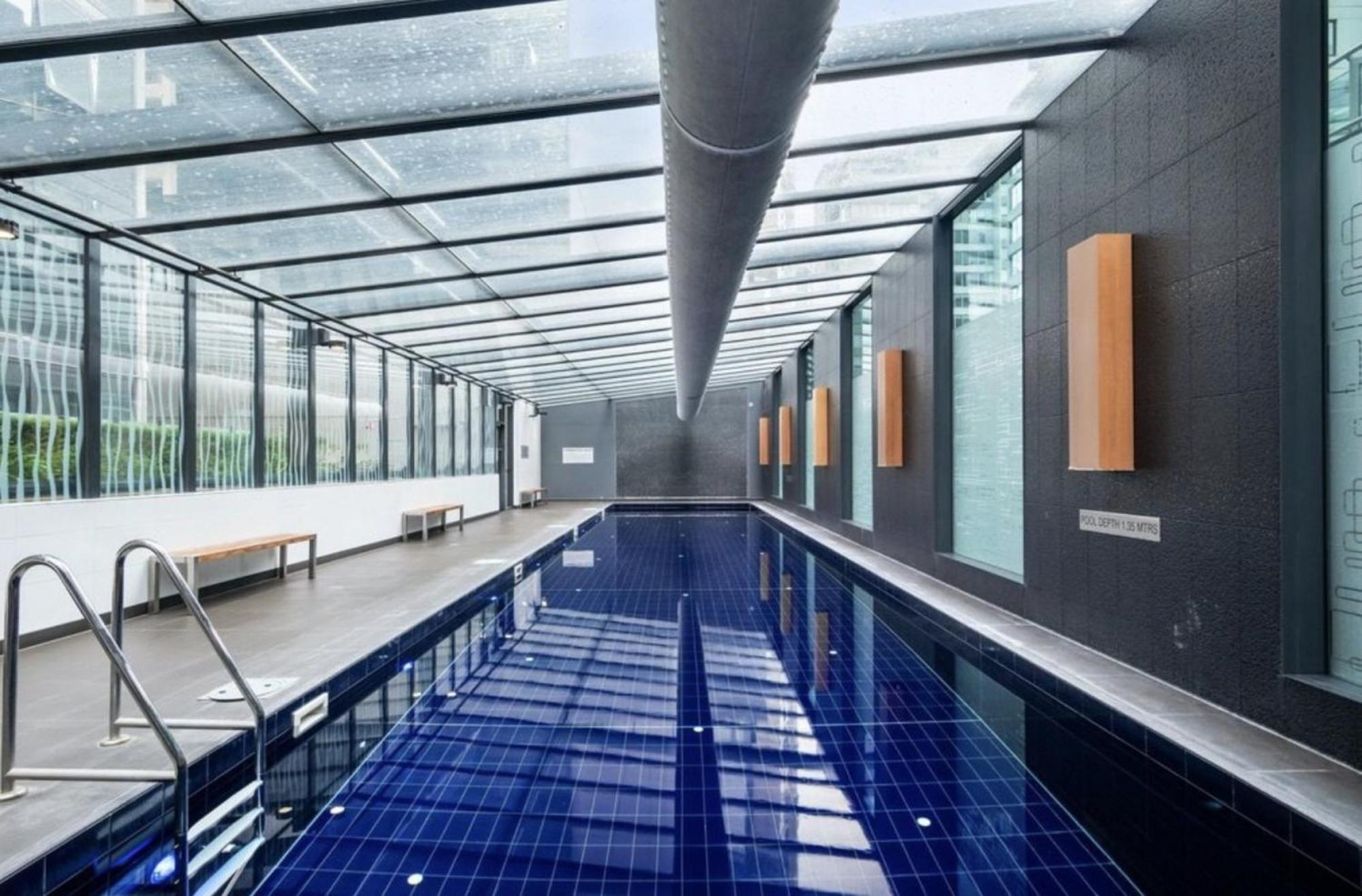 Apartment Southbank Central 2-bed - Pool, Gym & City Views