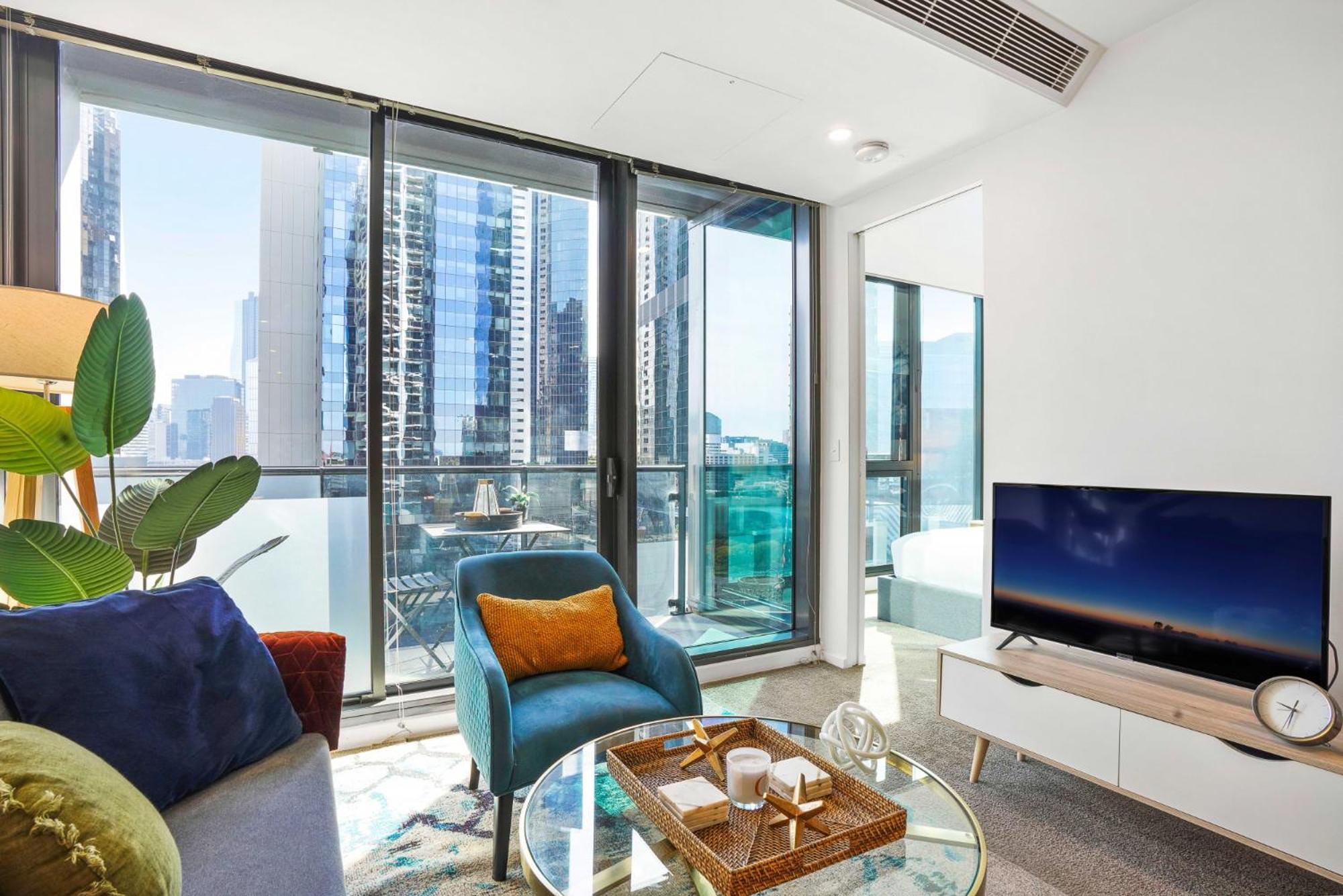 Southbank Central 2-bed - Pool, Gym & City Views Apartment *
