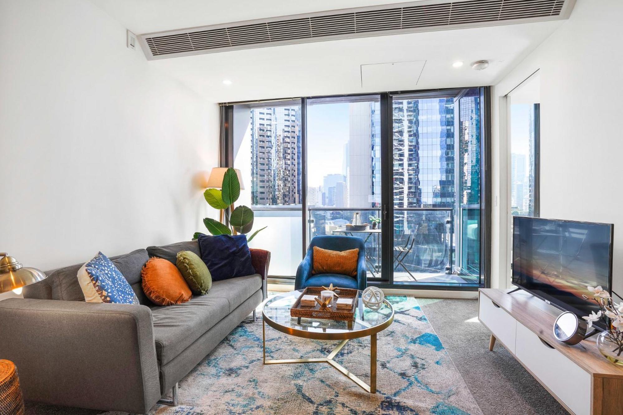 Apartment Southbank Central 2-bed - Pool, Gym & City Views Melbourne