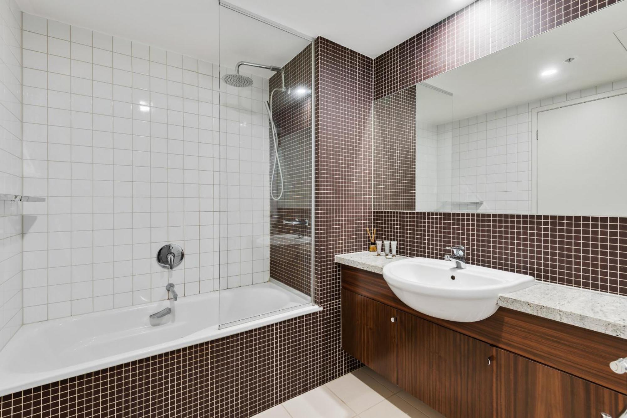 Southbank 1-bed Melbourne