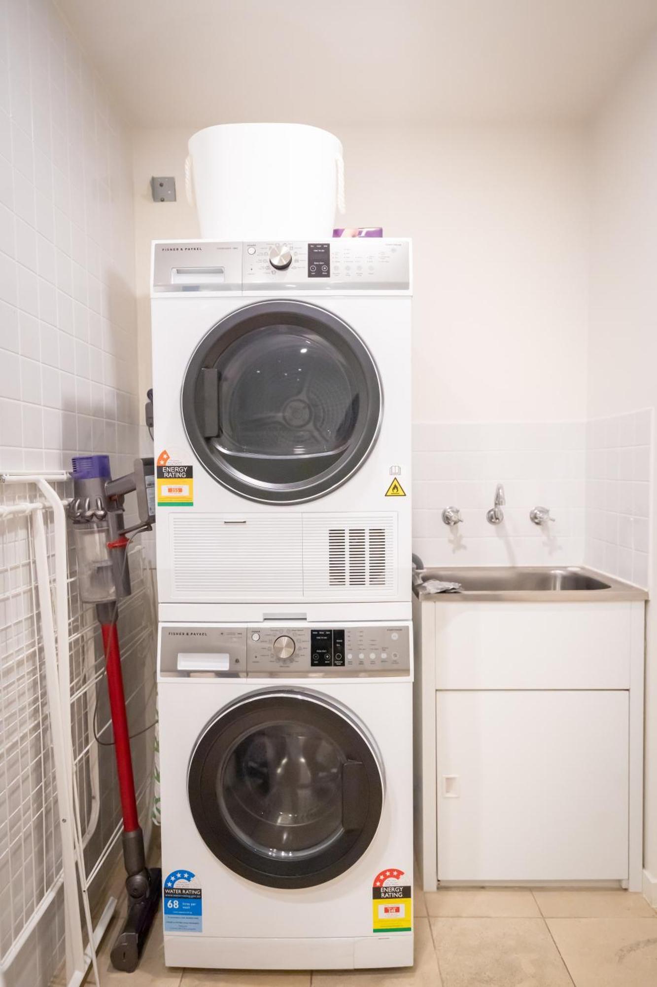Convenient 2-bed In Melbourne's Heart * Melbourne