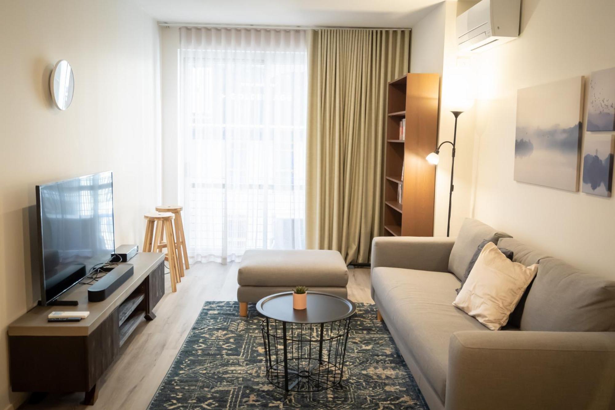 Apartment Convenient 2-bed In Melbourne's Heart Melbourne