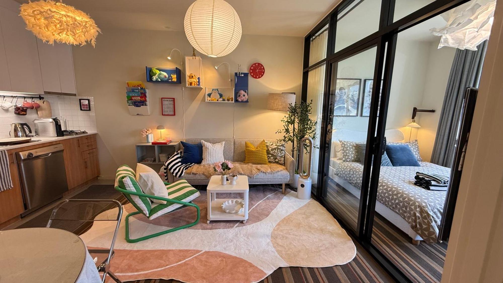 Emporium-melbourne Central-city View In Shopping Hotspots - Pokemon Apartment Melbourne