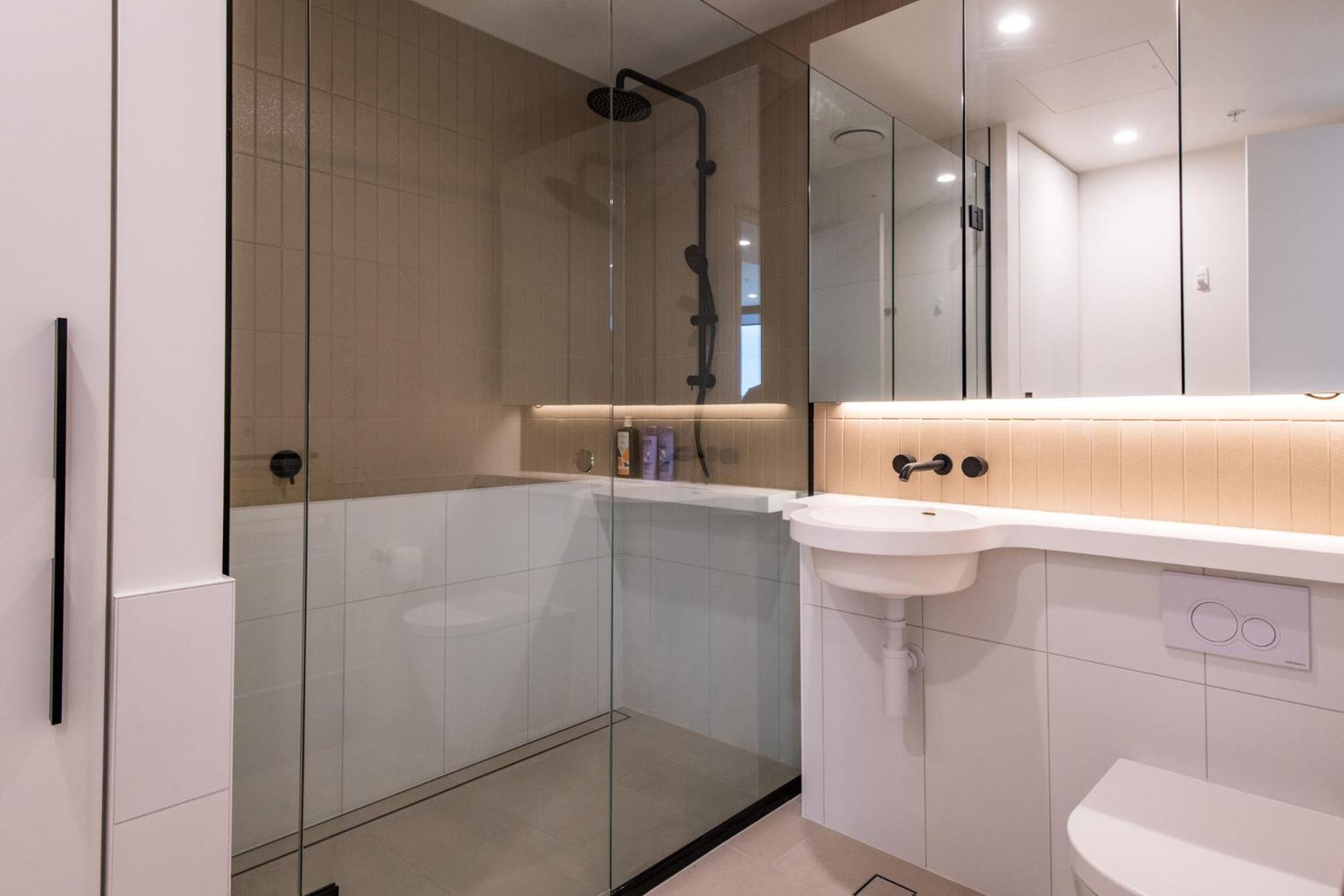 Puddings Panoramic Luxury Sea View Mel Cbd Apartment