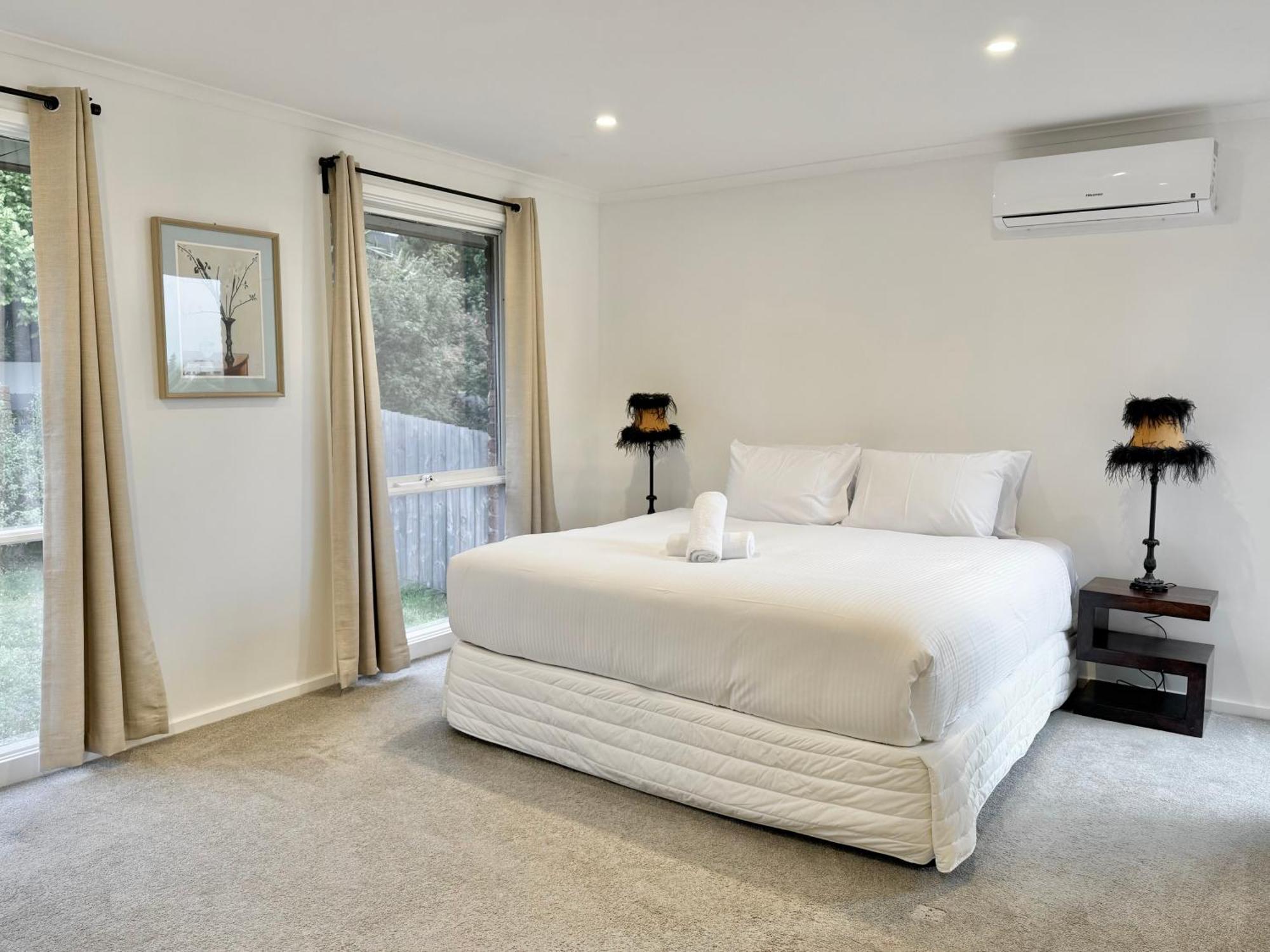 Sanrio Dream Family Retreat With Views