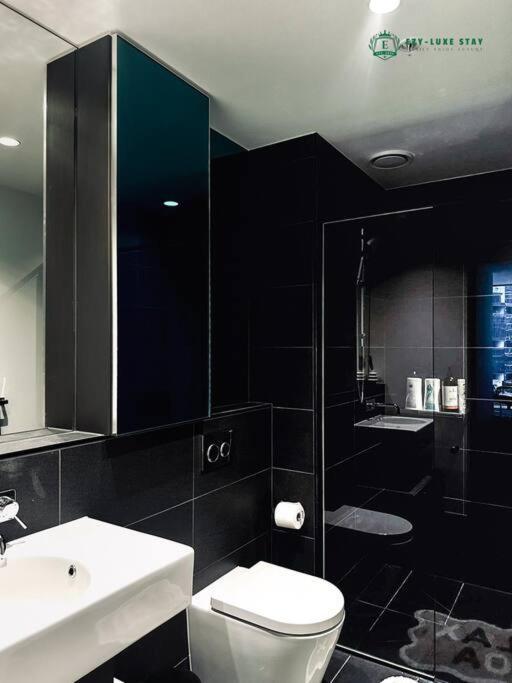Apartment Modern 2br 2ba Ritz Pool & Gym