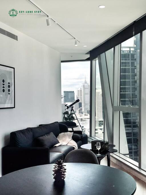 Apartment Modern 2br 2ba Ritz Pool & Gym Melbourne