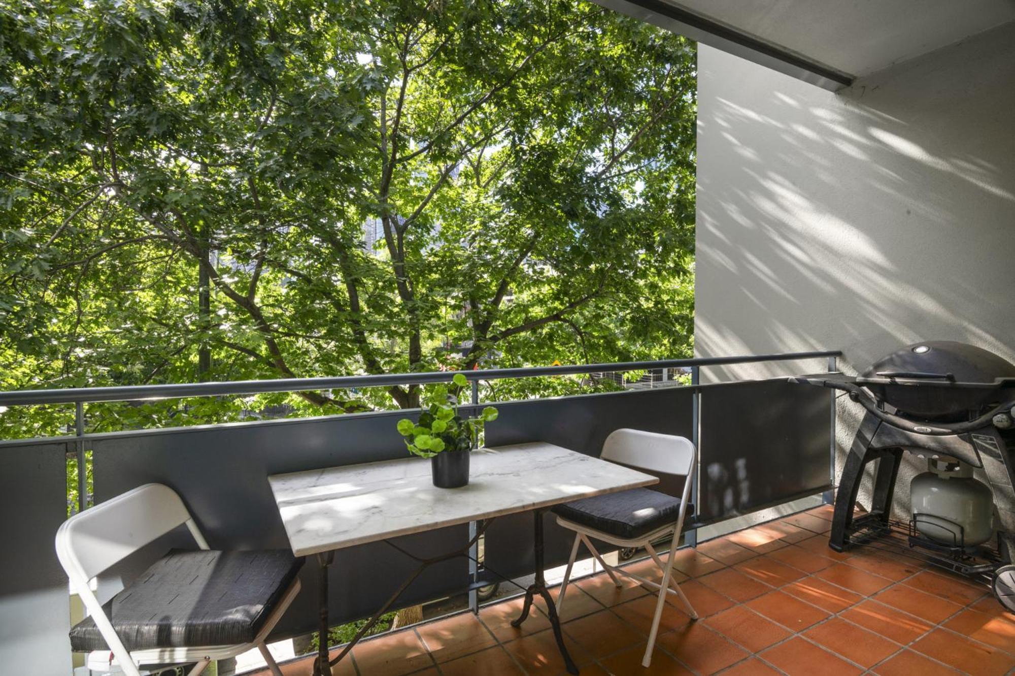 Apartment 2-bed Pad With Tennis Court Pool & Gym
