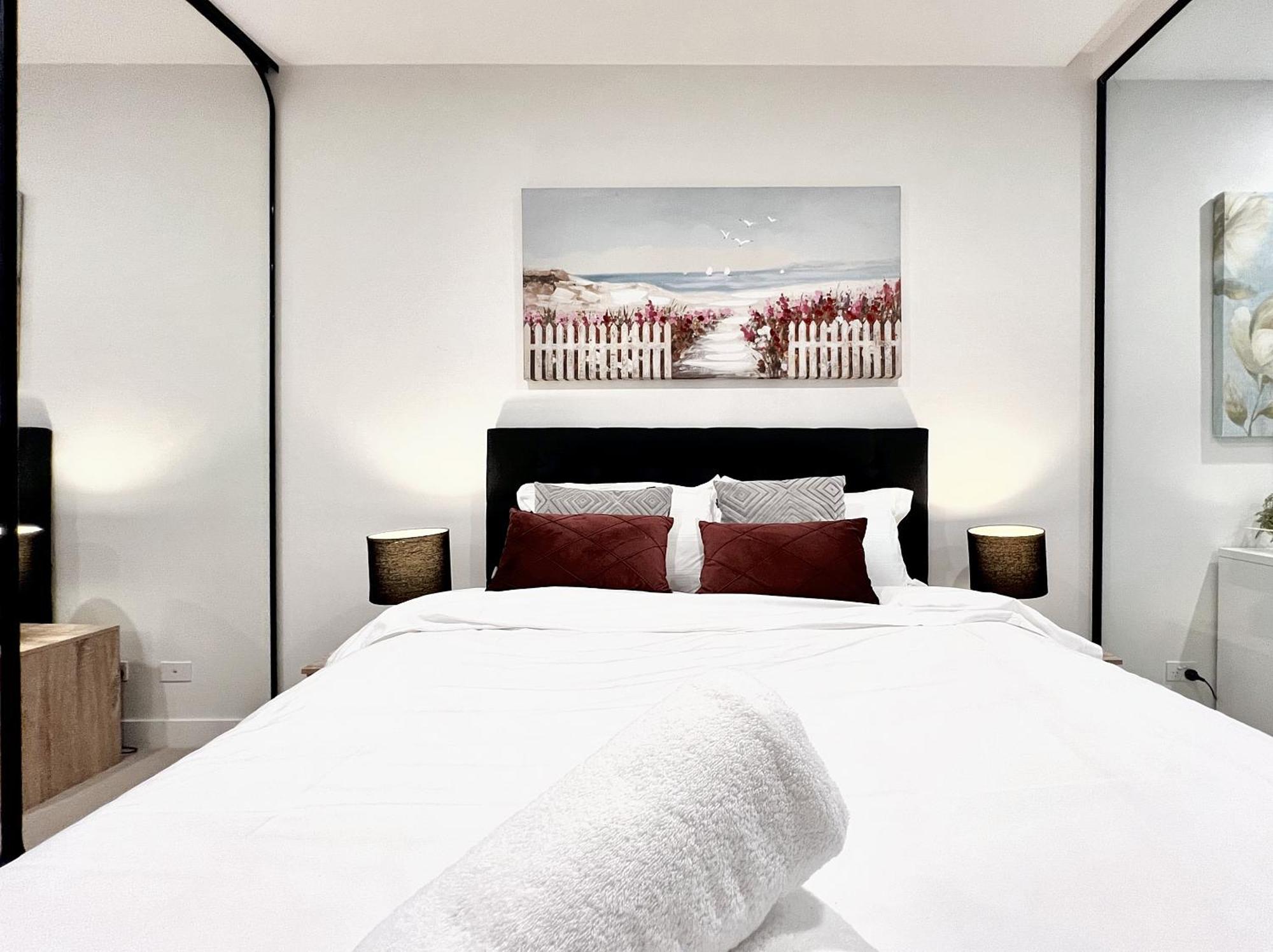 Beautiful 2b1b Cbd * Melbourne