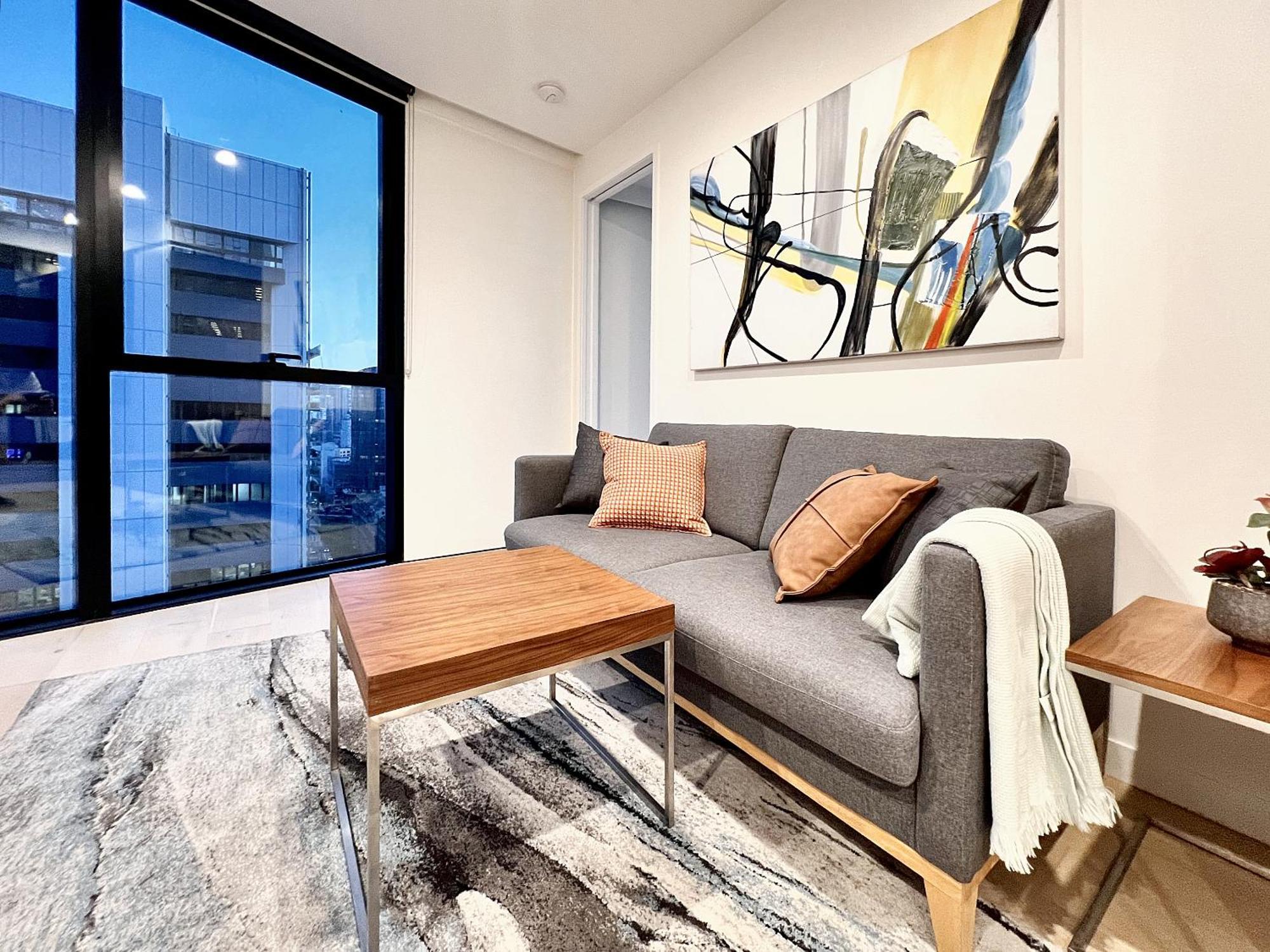 Beautiful 2b1b Cbd Apartment *