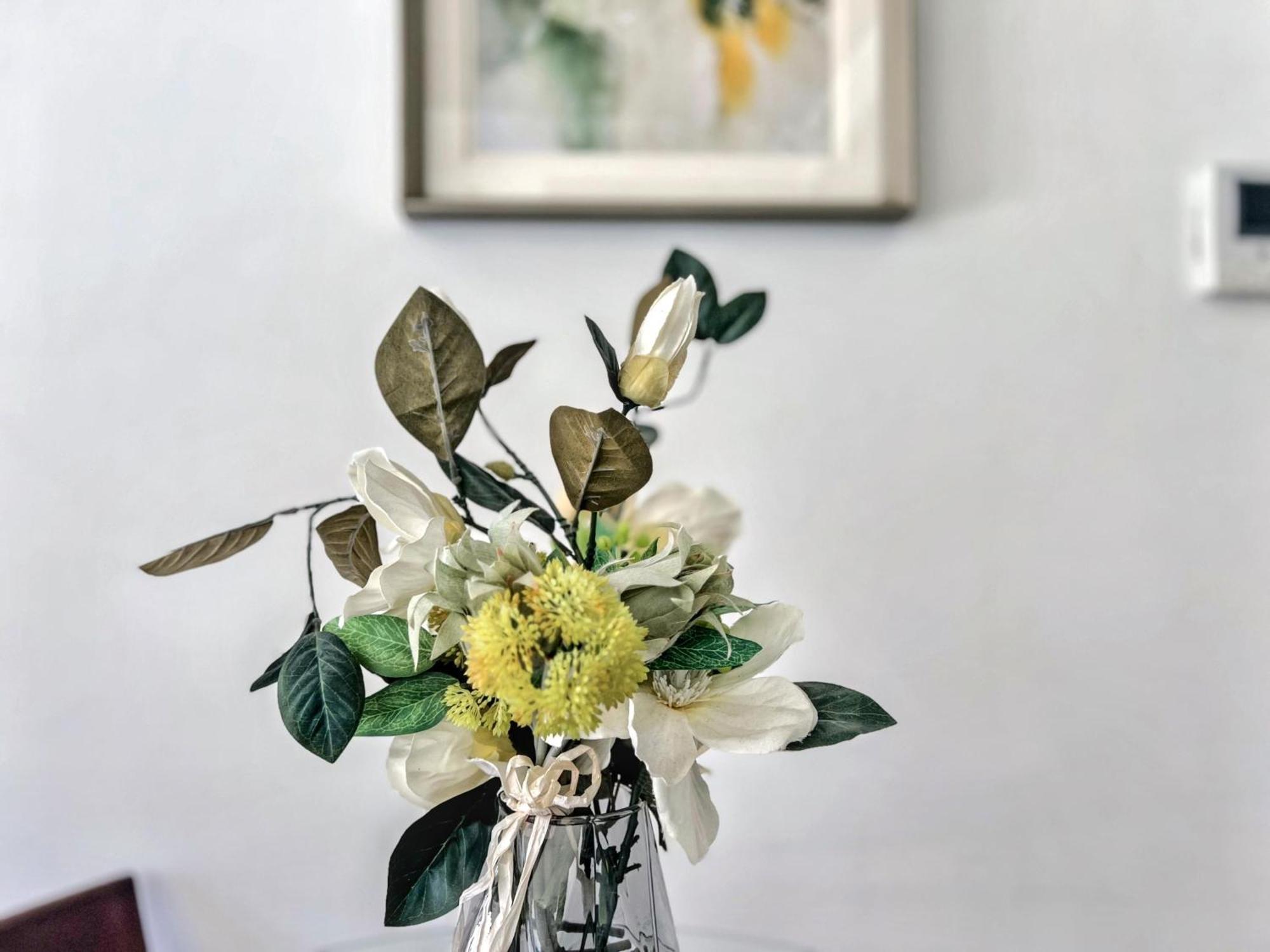 Beautiful 1b1b Prahran Apartment