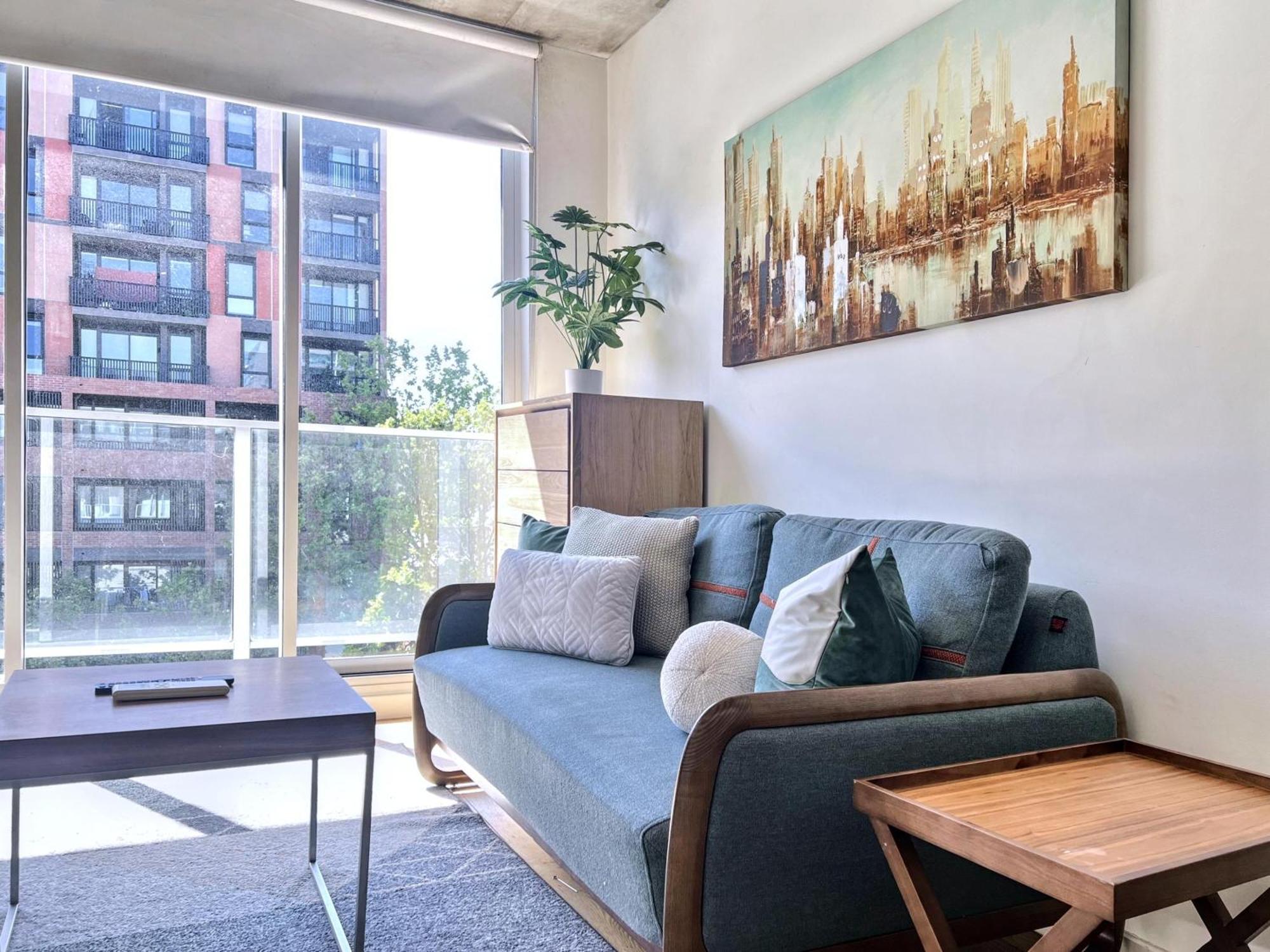 Beautiful 1b1b Prahran *