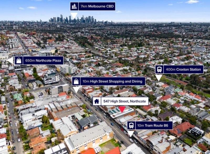 Northcote Spacious Apartment *