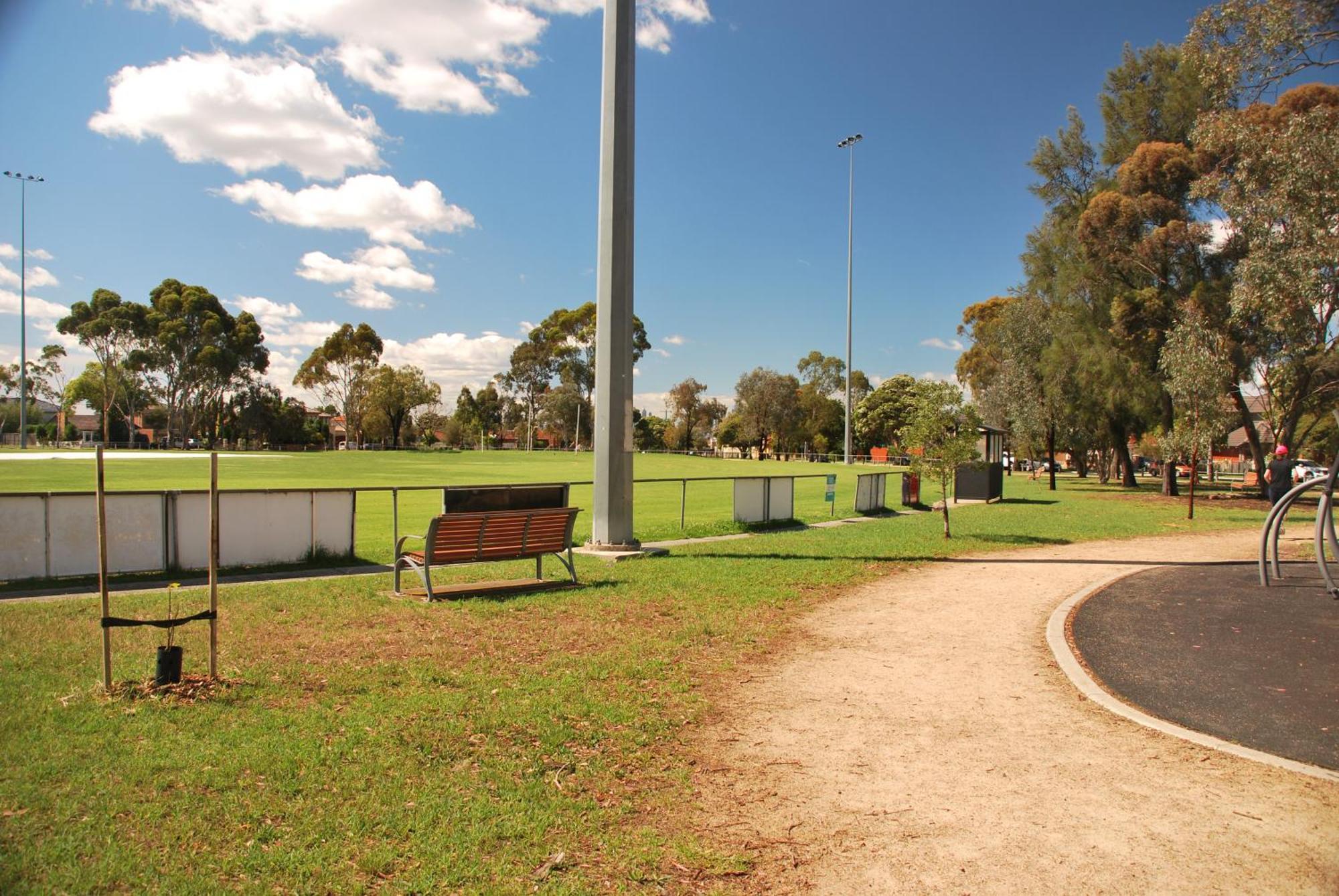 Pascoe Vale South, Vic, Australia With Domi Homestay