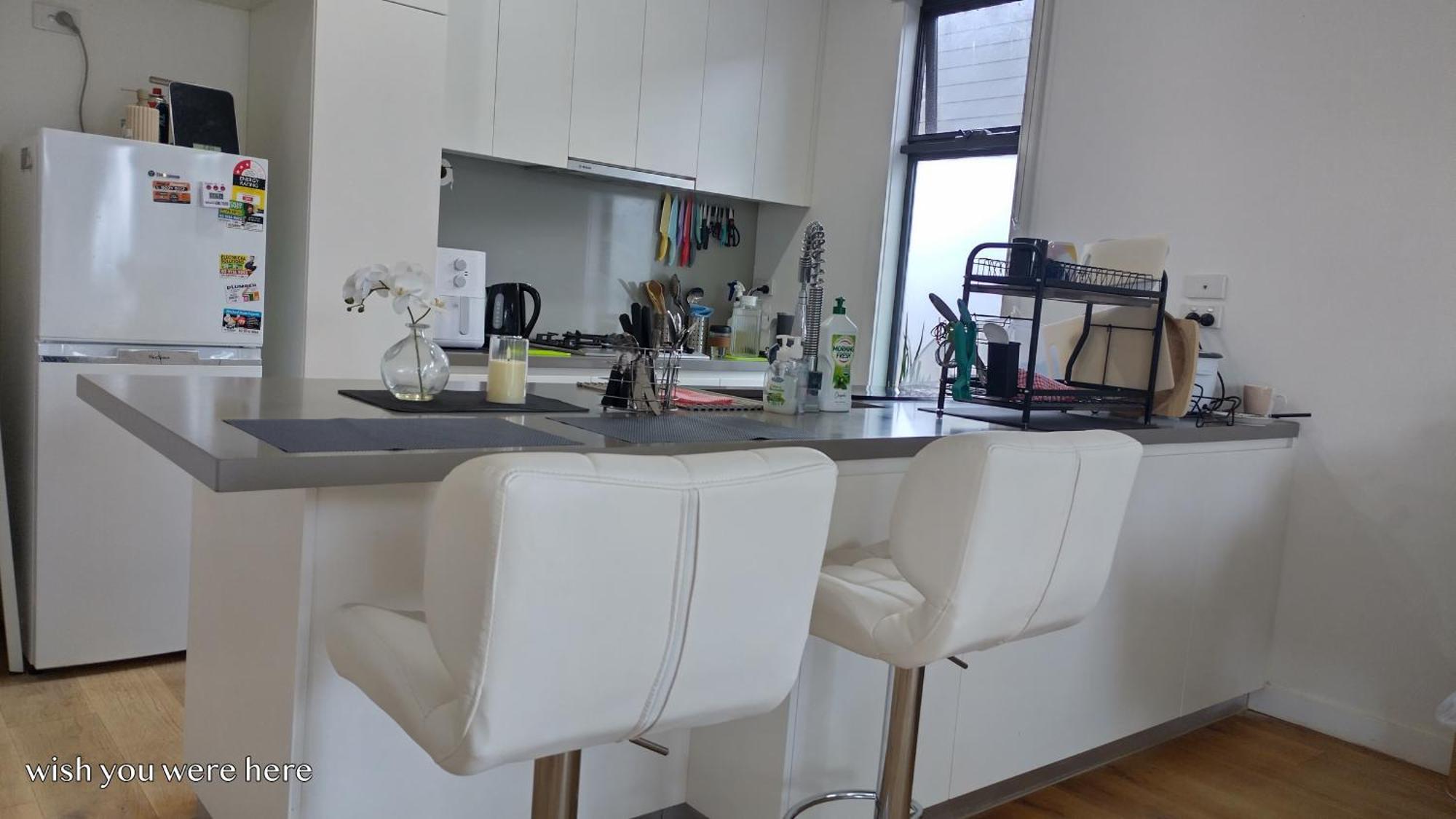 Pascoe Vale South, Vic, Australia With Domi Homestay