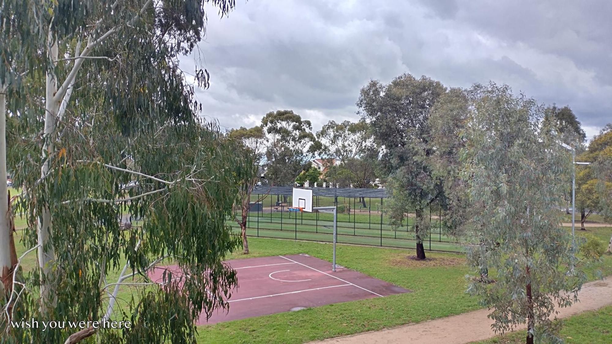 Pascoe Vale South, Vic, Australia With Domi Homestay *