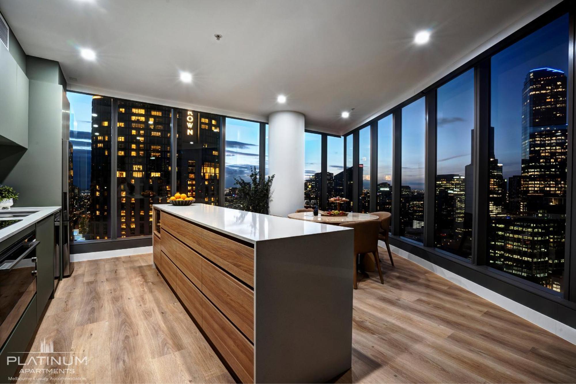 Platinum Luxury Stays At Freshwater Place Aparthotel 5*