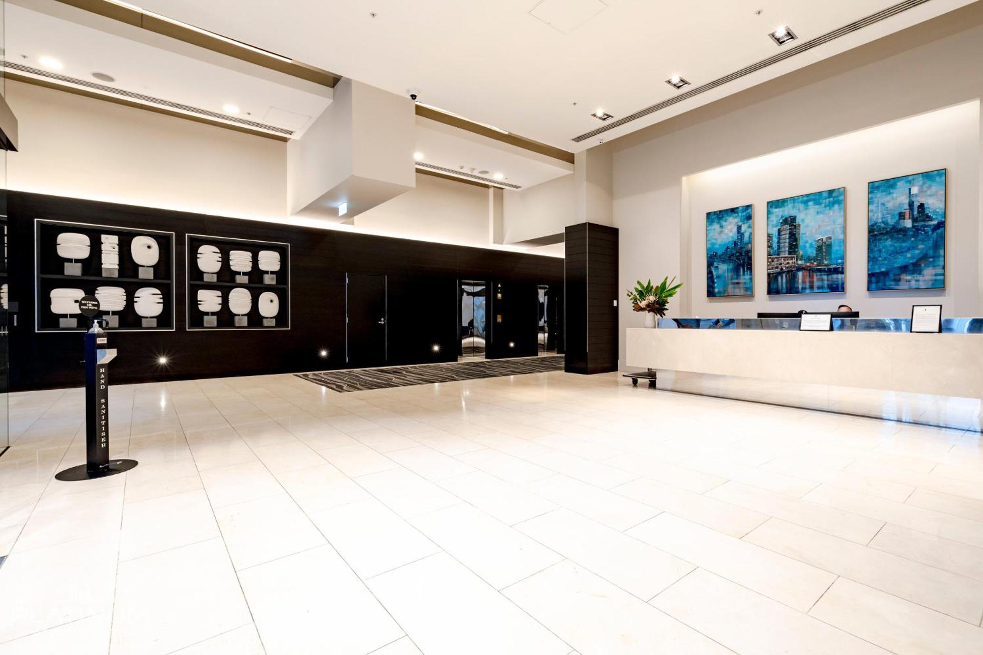 Platinum Luxury Stays At Freshwater Place 5* Melbourne