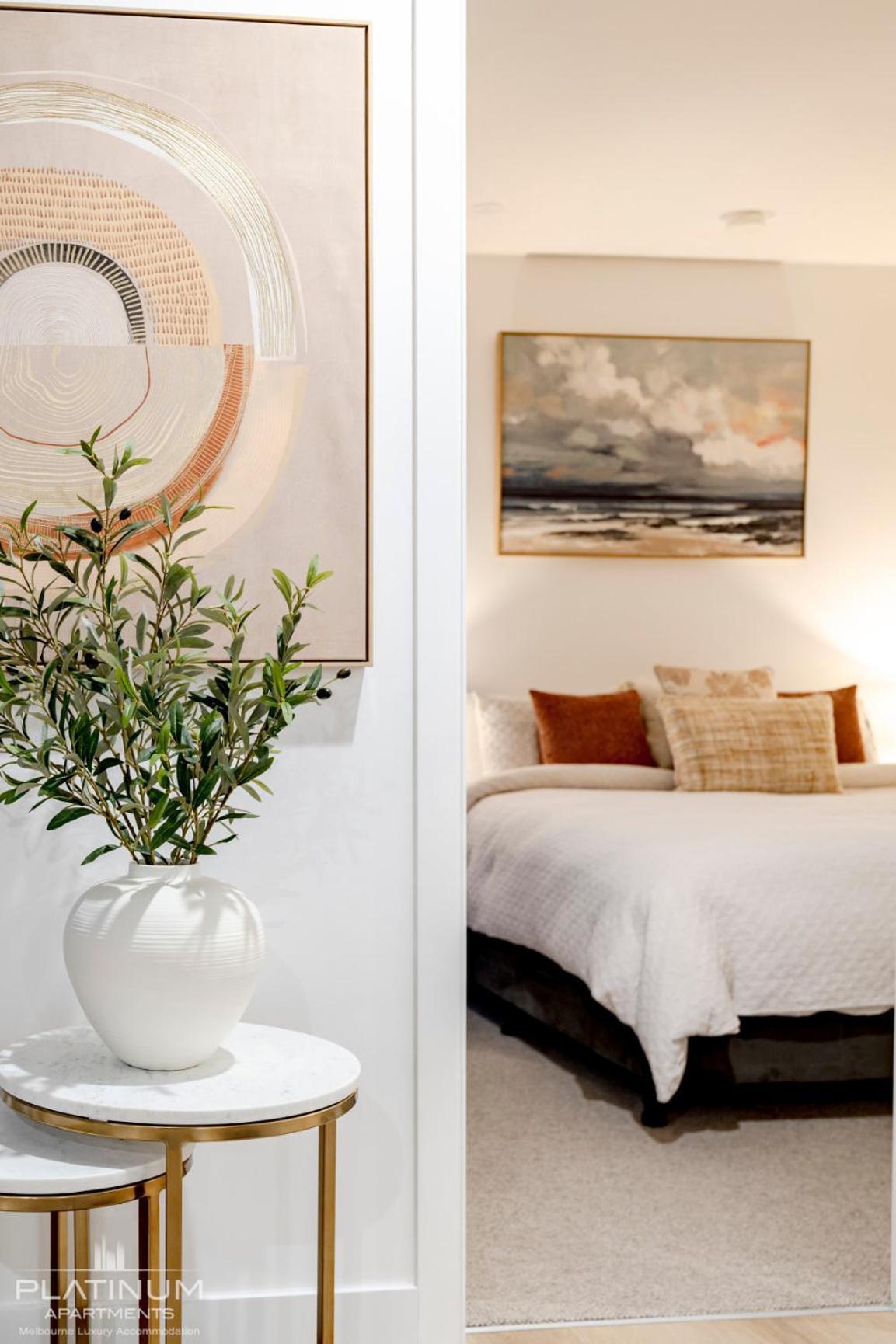 Platinum Luxury Stays At Freshwater Place Melbourne