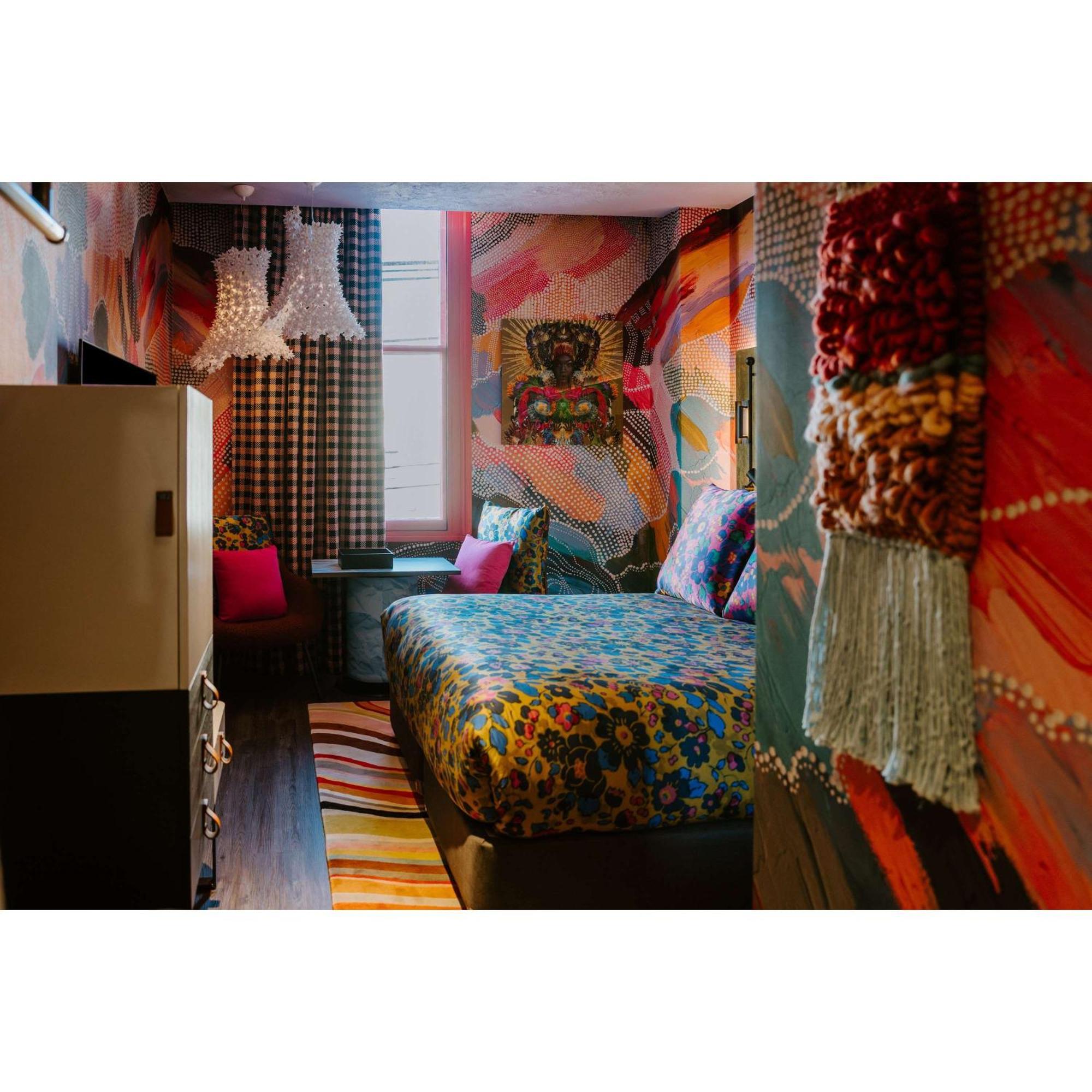 The Motley Richmond, Tapestry Collection By Hilton Hotel