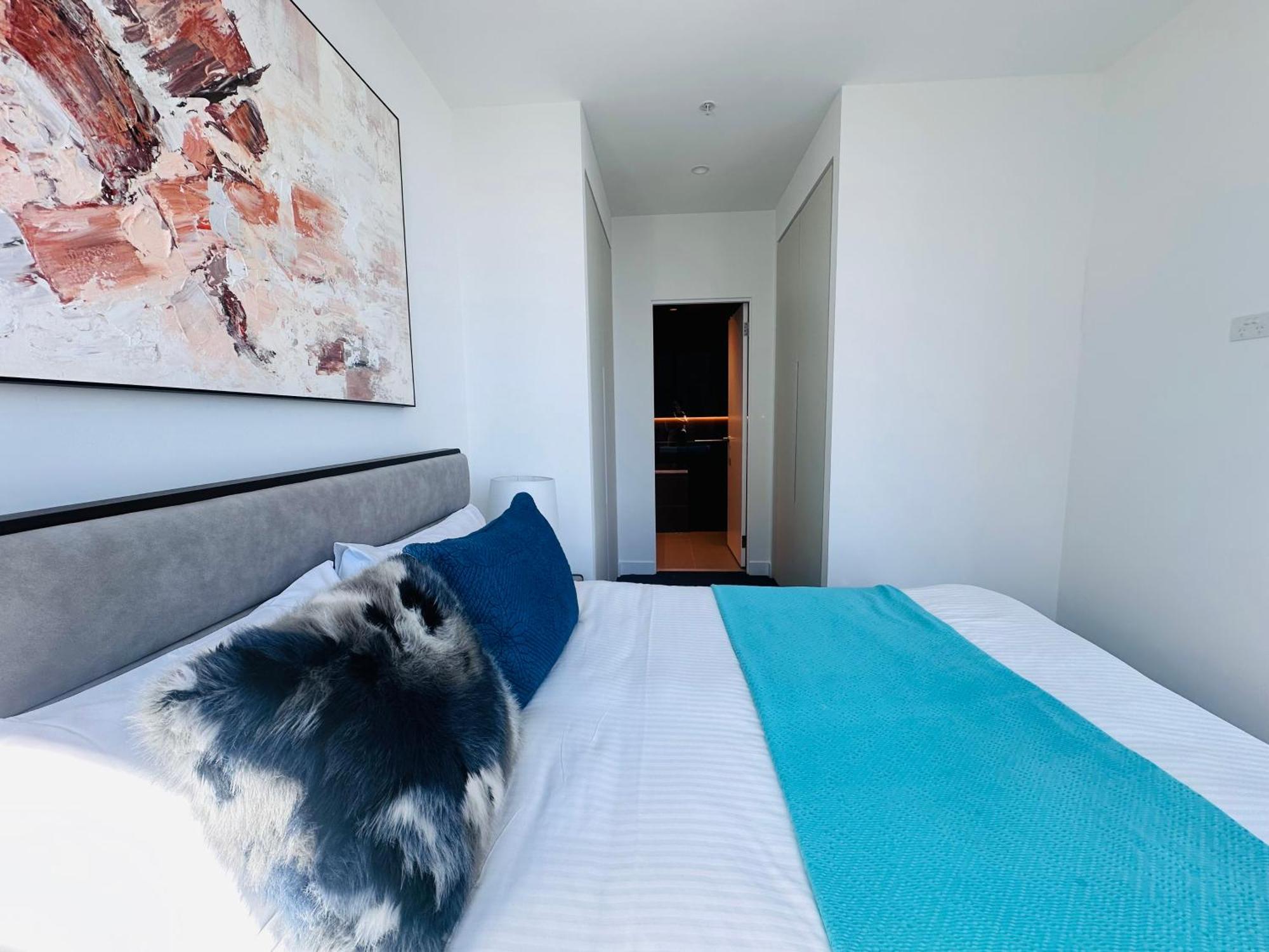 Royal Executive Living Corporate Sky Residence West Side Place * Melbourne
