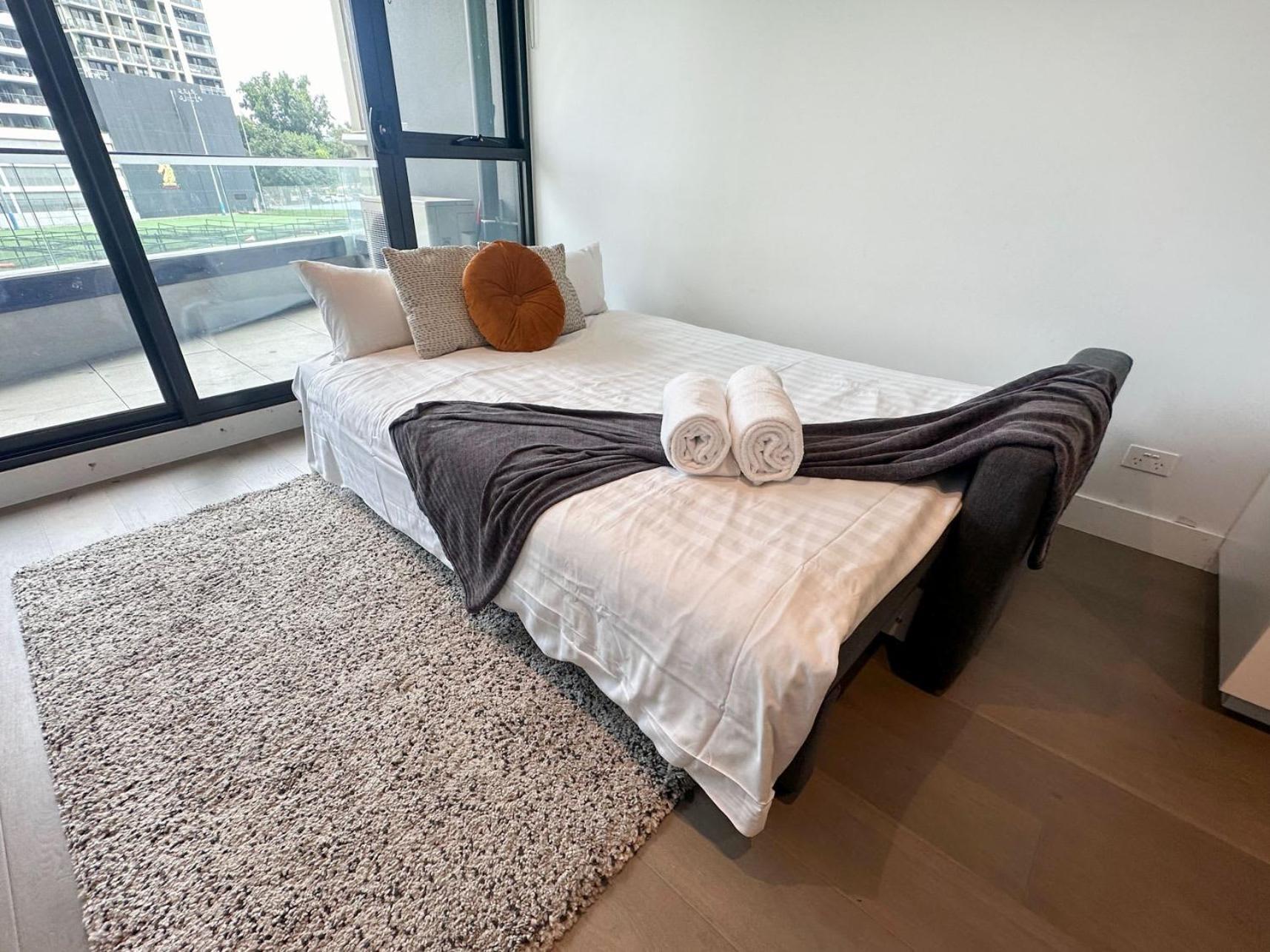 Apartment Chic & Cozy 2br On Iconic Chapel Street