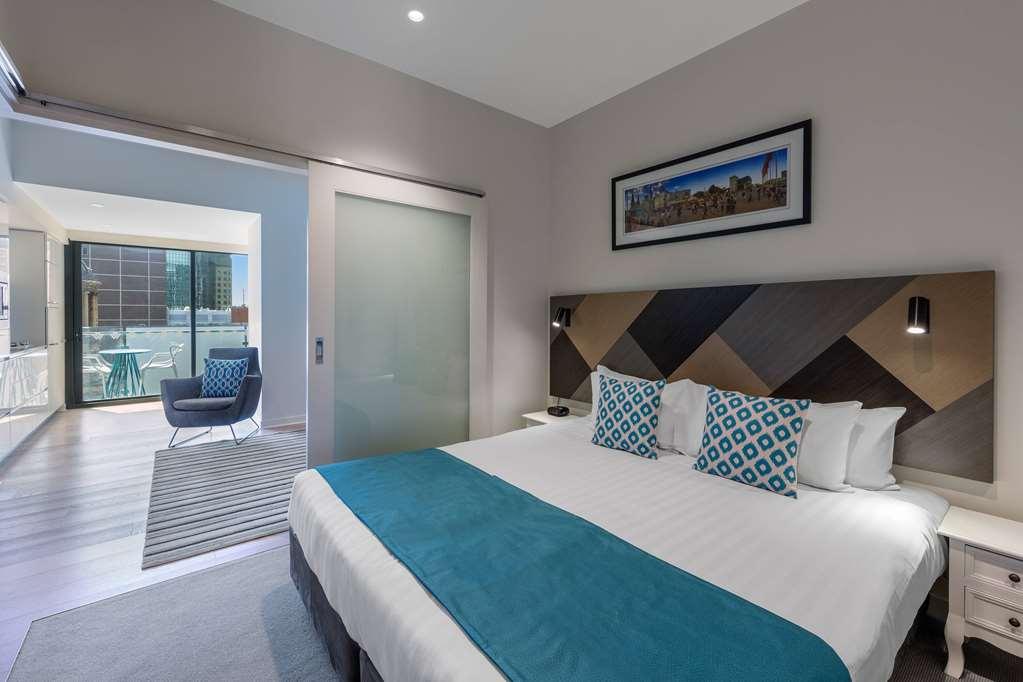 Wyndham Hotel 4*
