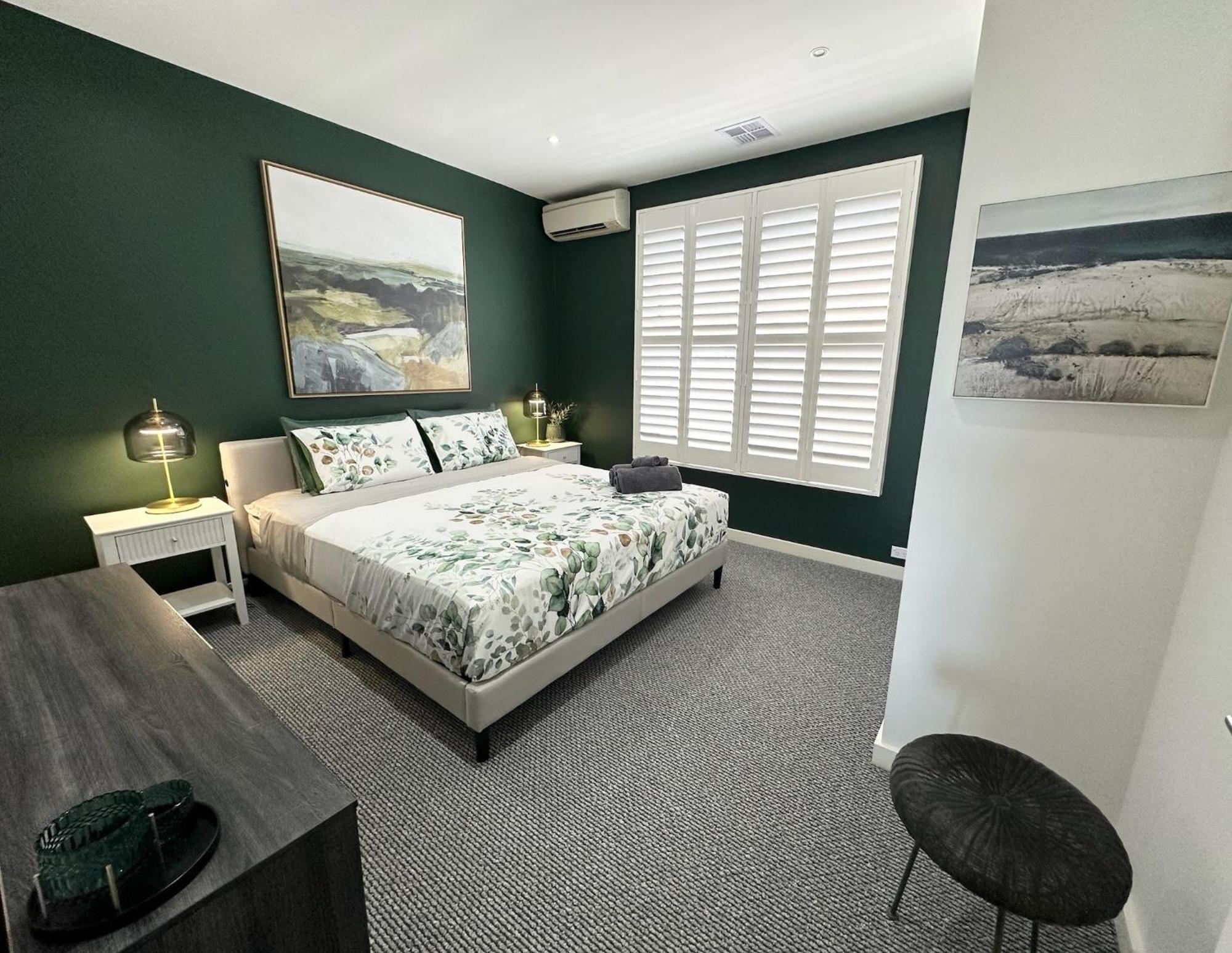 Holiday home Bella 9 - Sublime . Divine Entertainer 3 Bedroom Fire