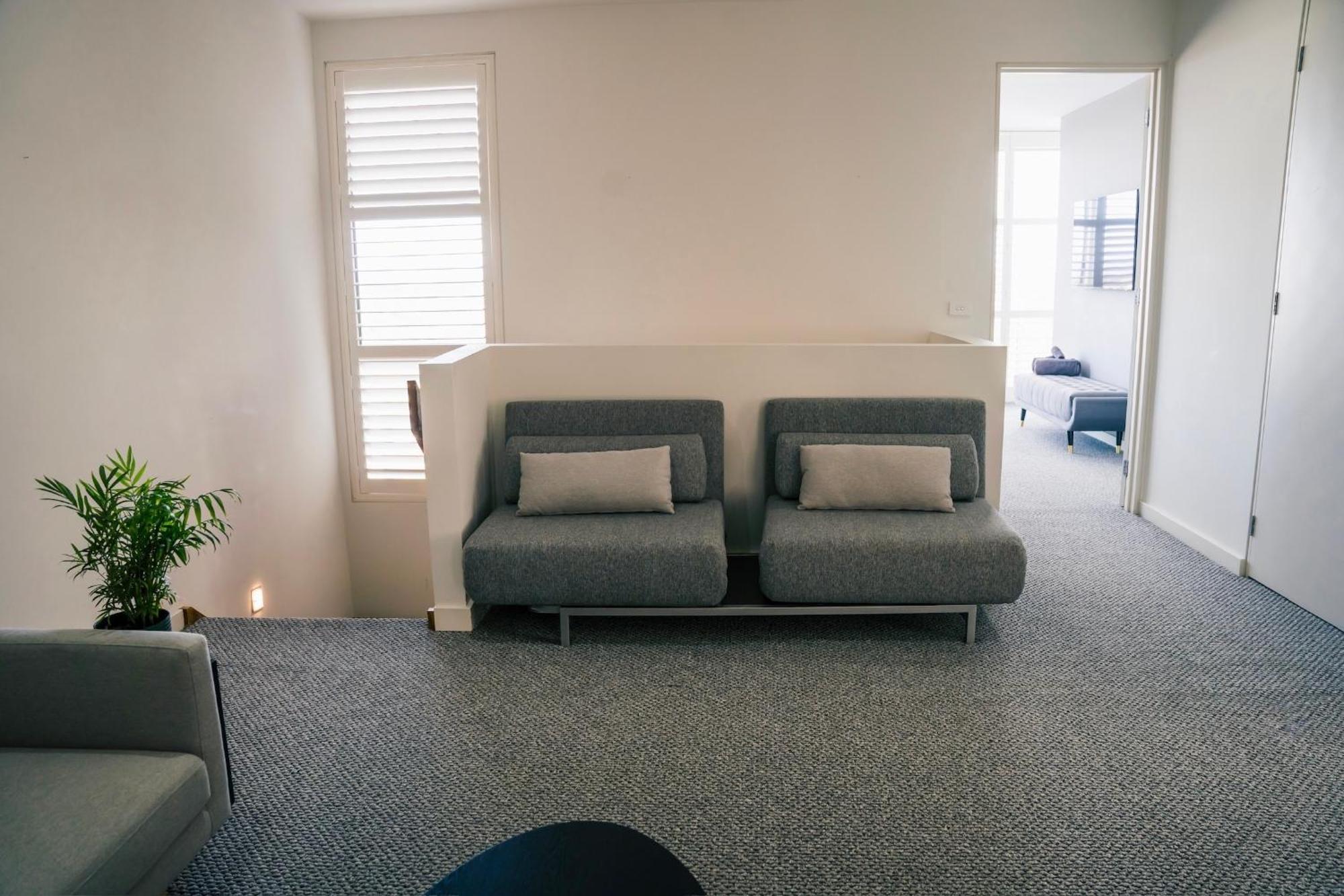 Bella 9 - Sublime . Divine Entertainer 3 Bedroom Fire Melbourne
