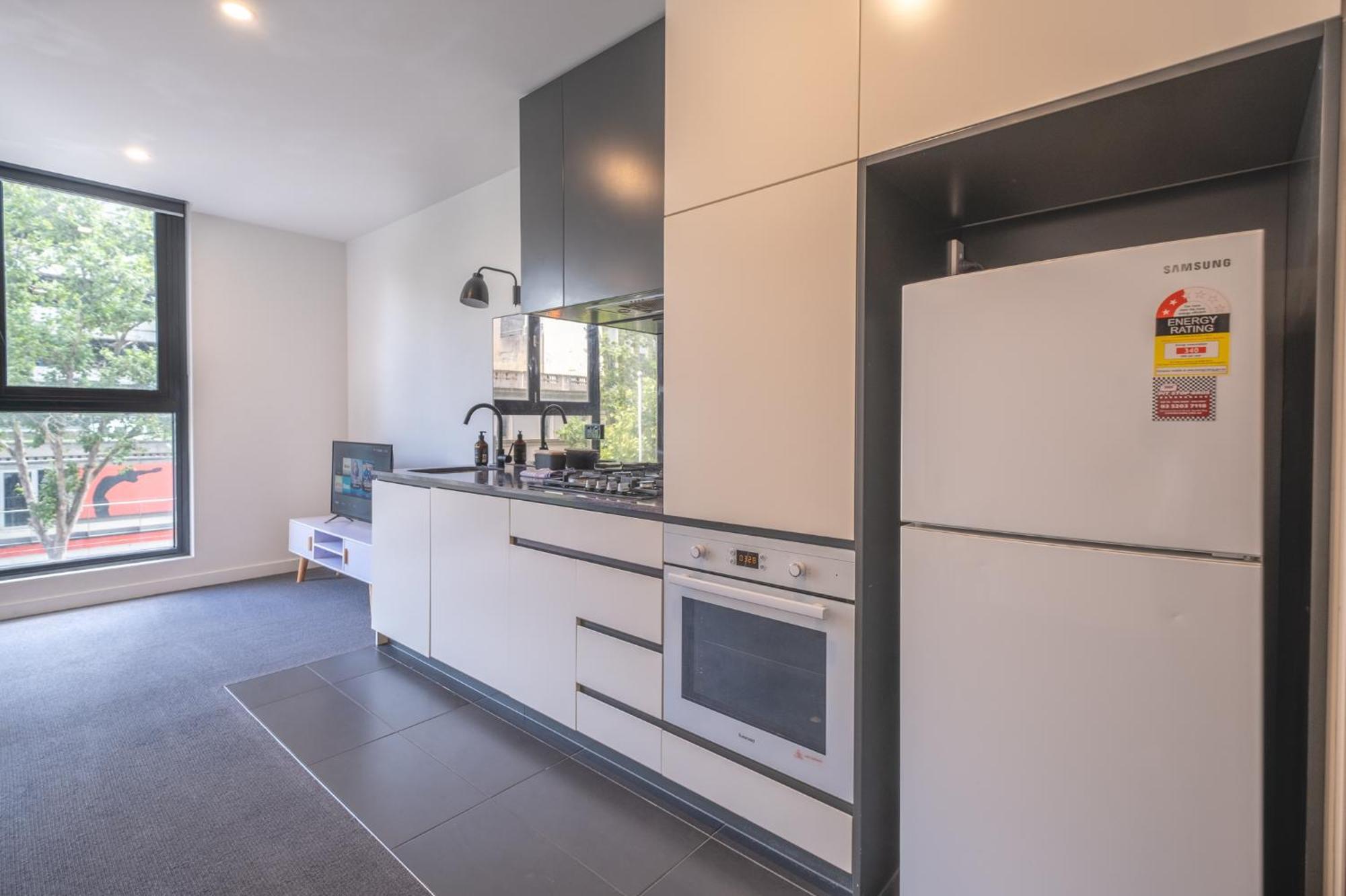 Apartment Bourke 2br1ba Close To Chinatown Centre *
