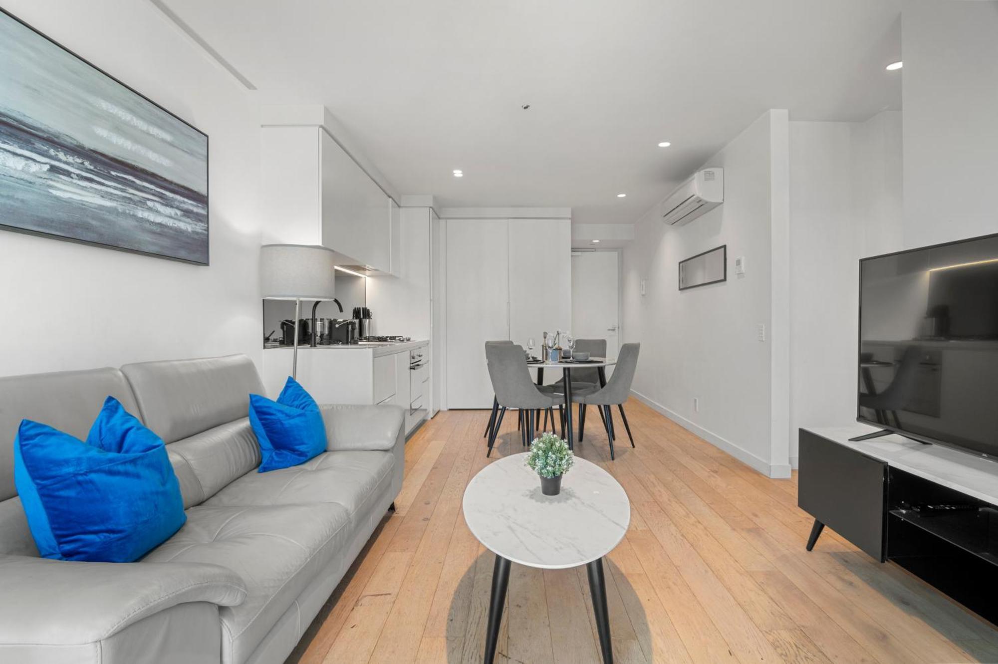 Apartment Gorgeous Views 59th Floor 2br With Pool & Gym Melbourne